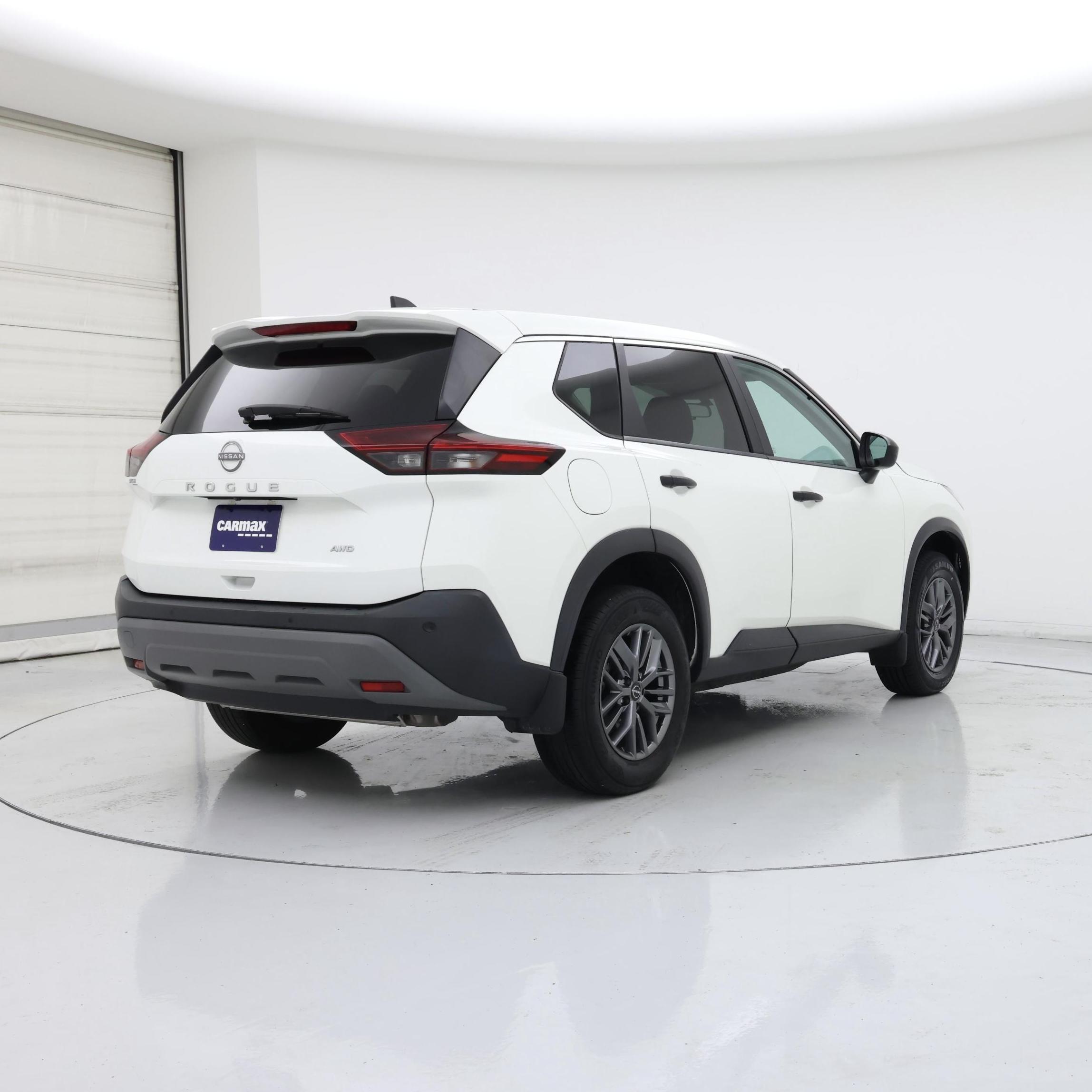 Thumbnail: 2023 Nissan Rogue - 8