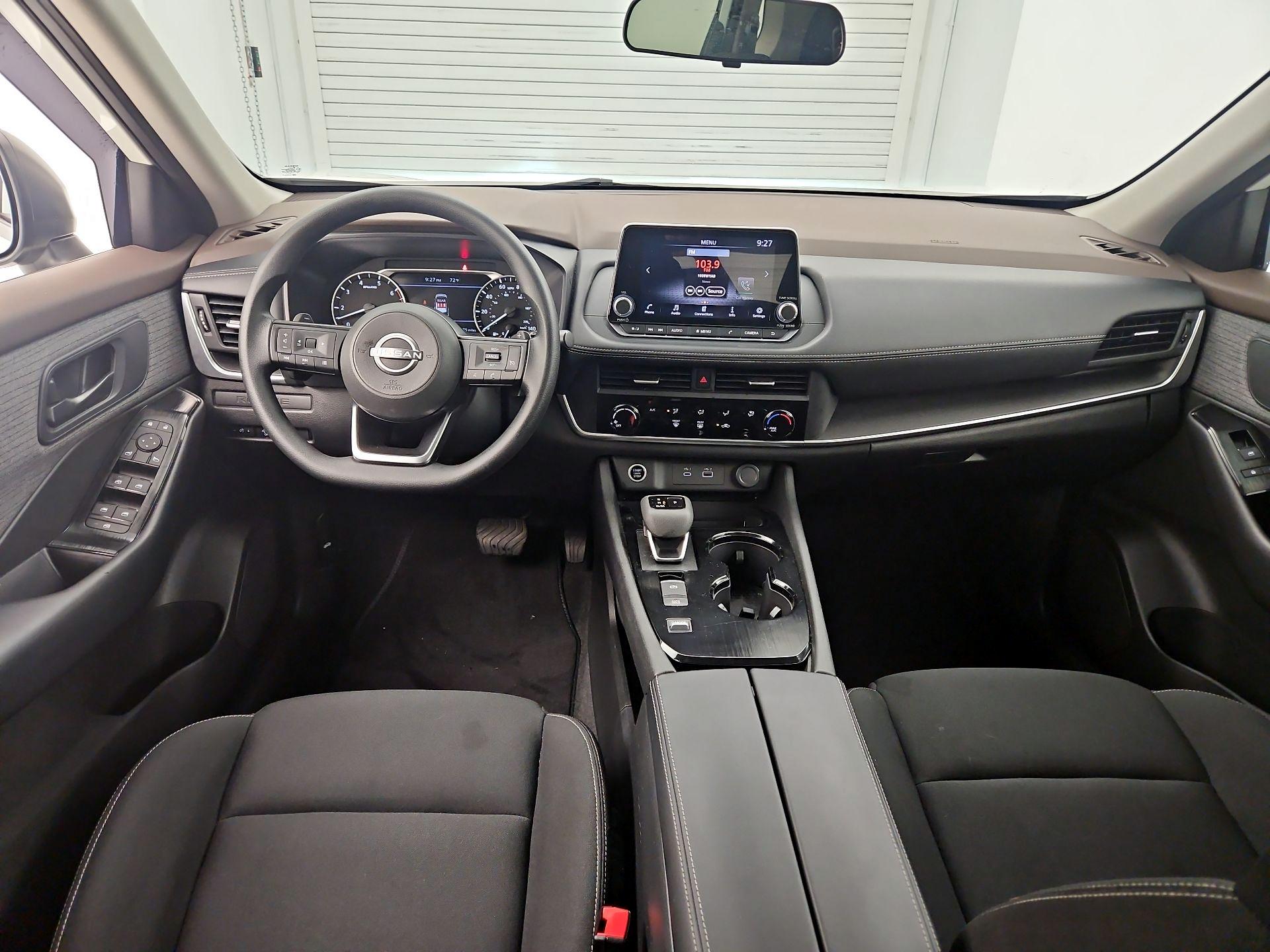 Thumbnail: 2023 Nissan Rogue - 9