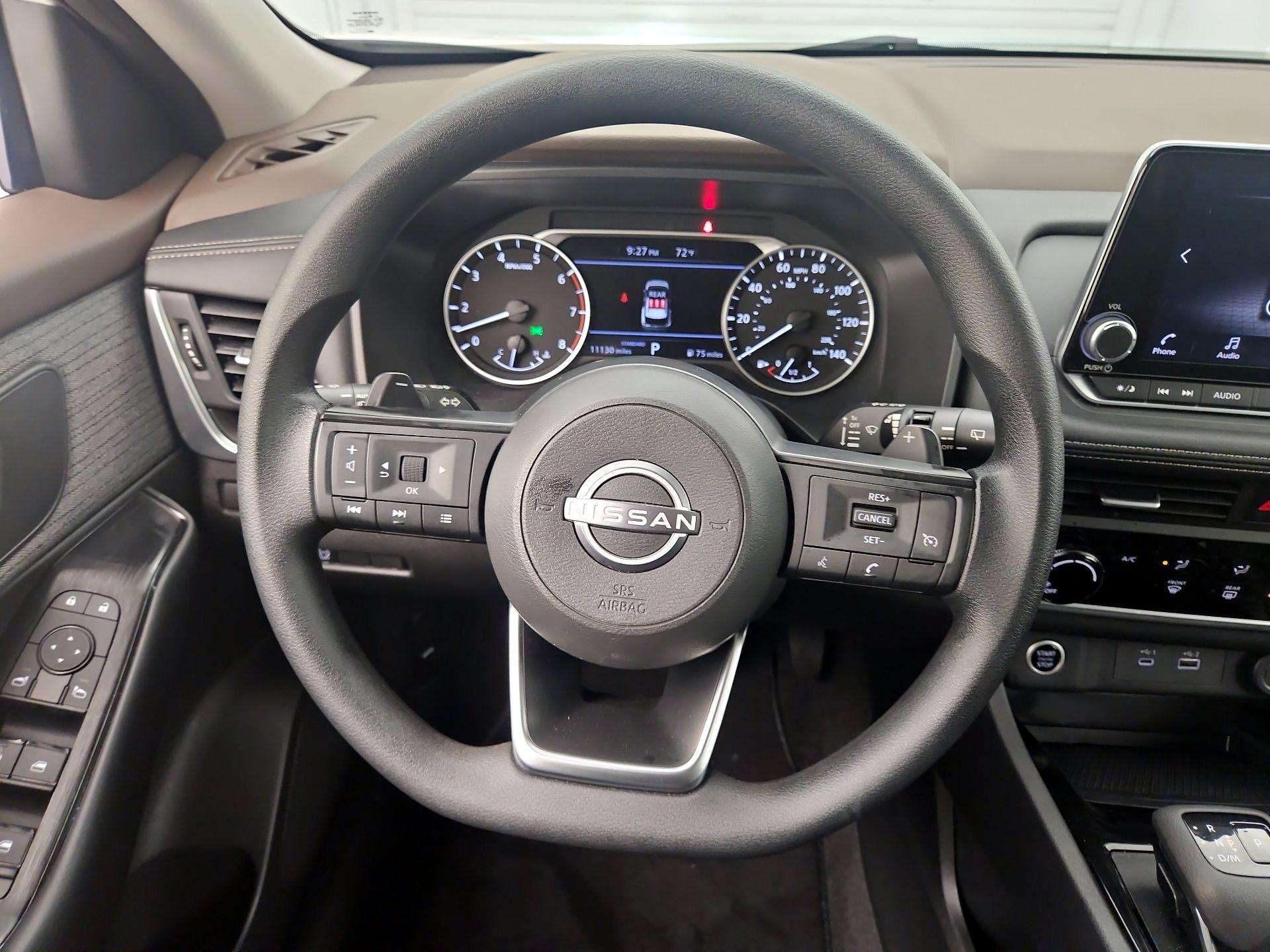 Thumbnail: 2023 Nissan Rogue - 10