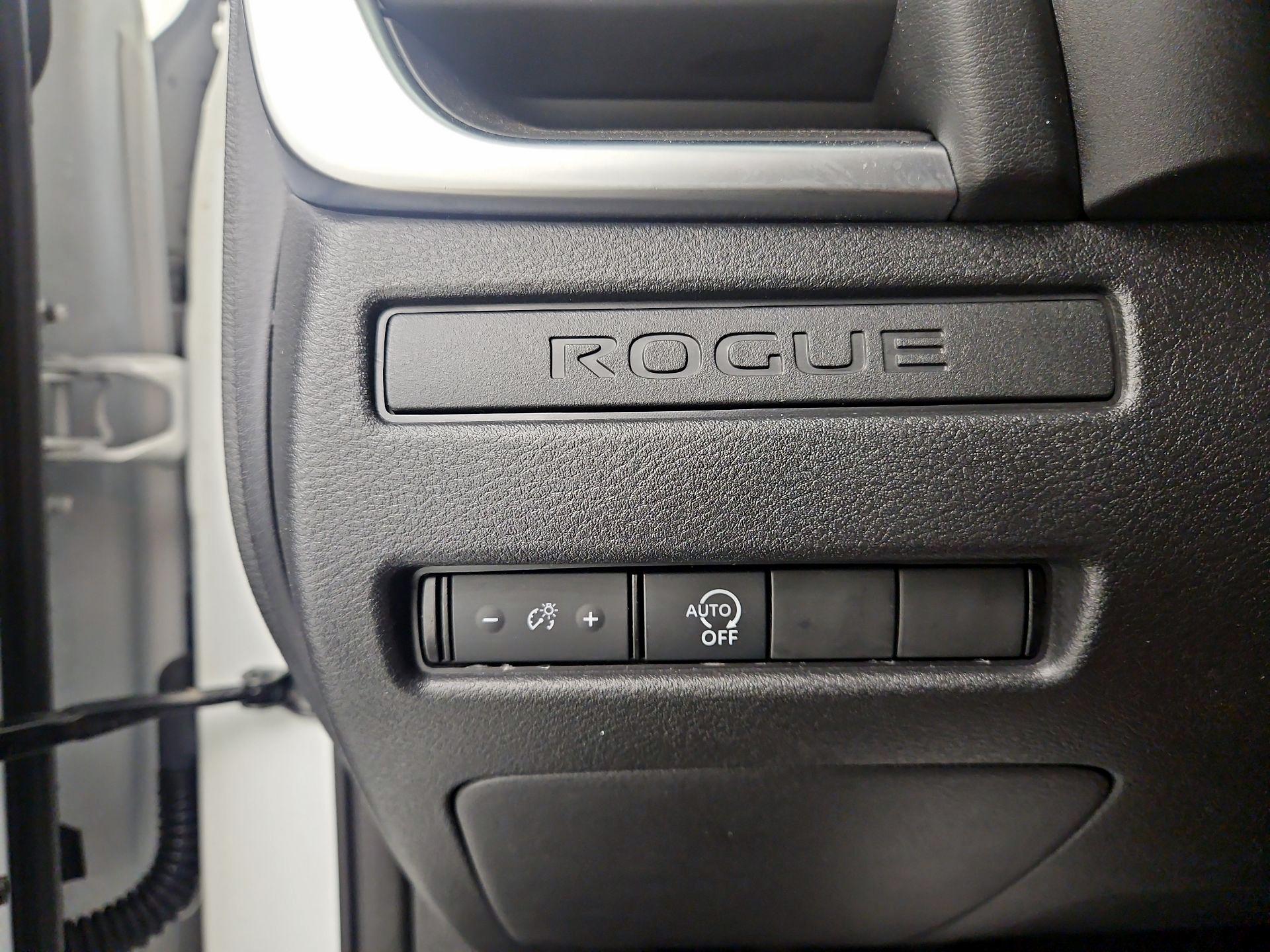 Thumbnail: 2023 Nissan Rogue - 13
