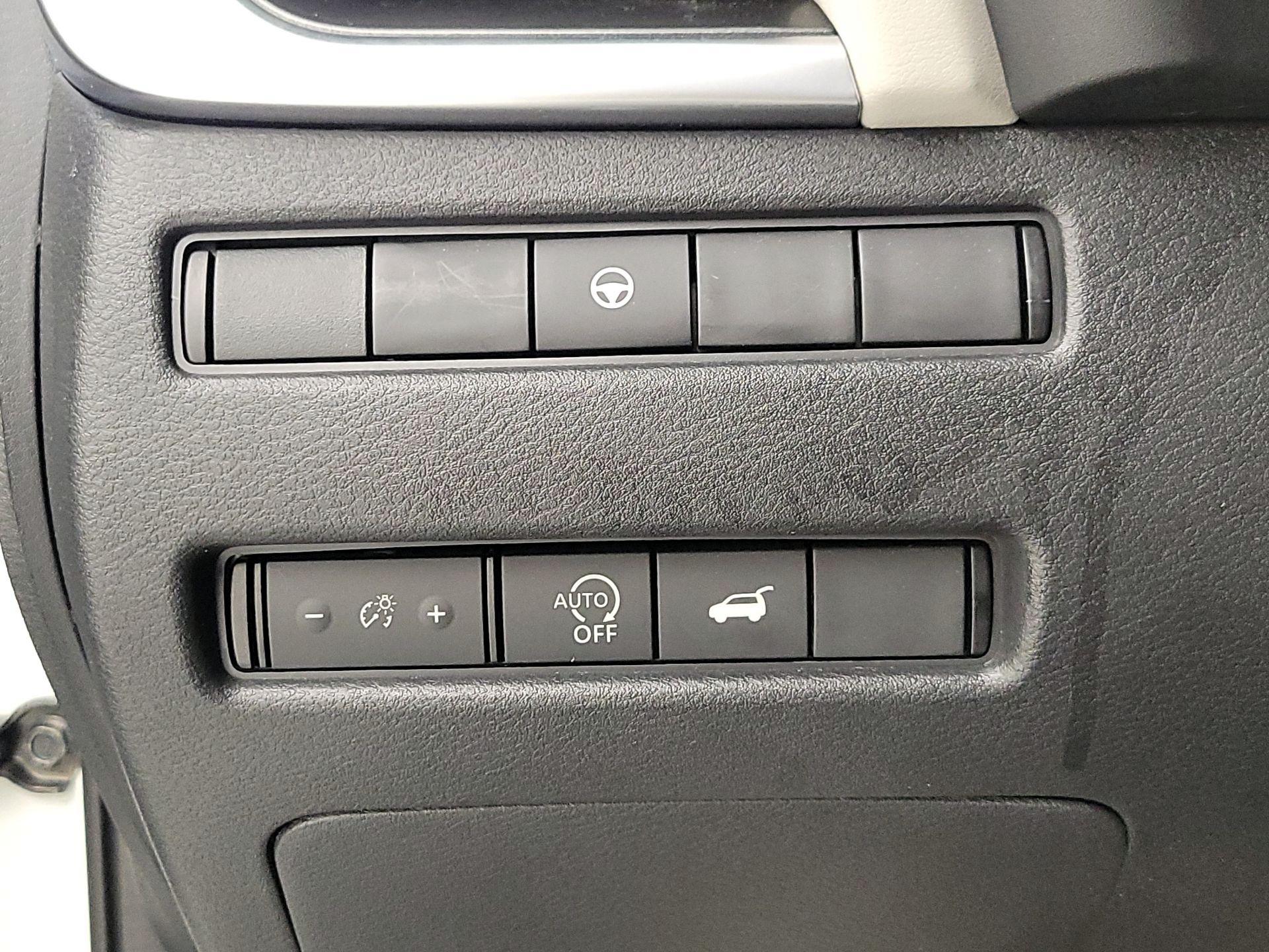 Thumbnail: 2023 Nissan Rogue - 13