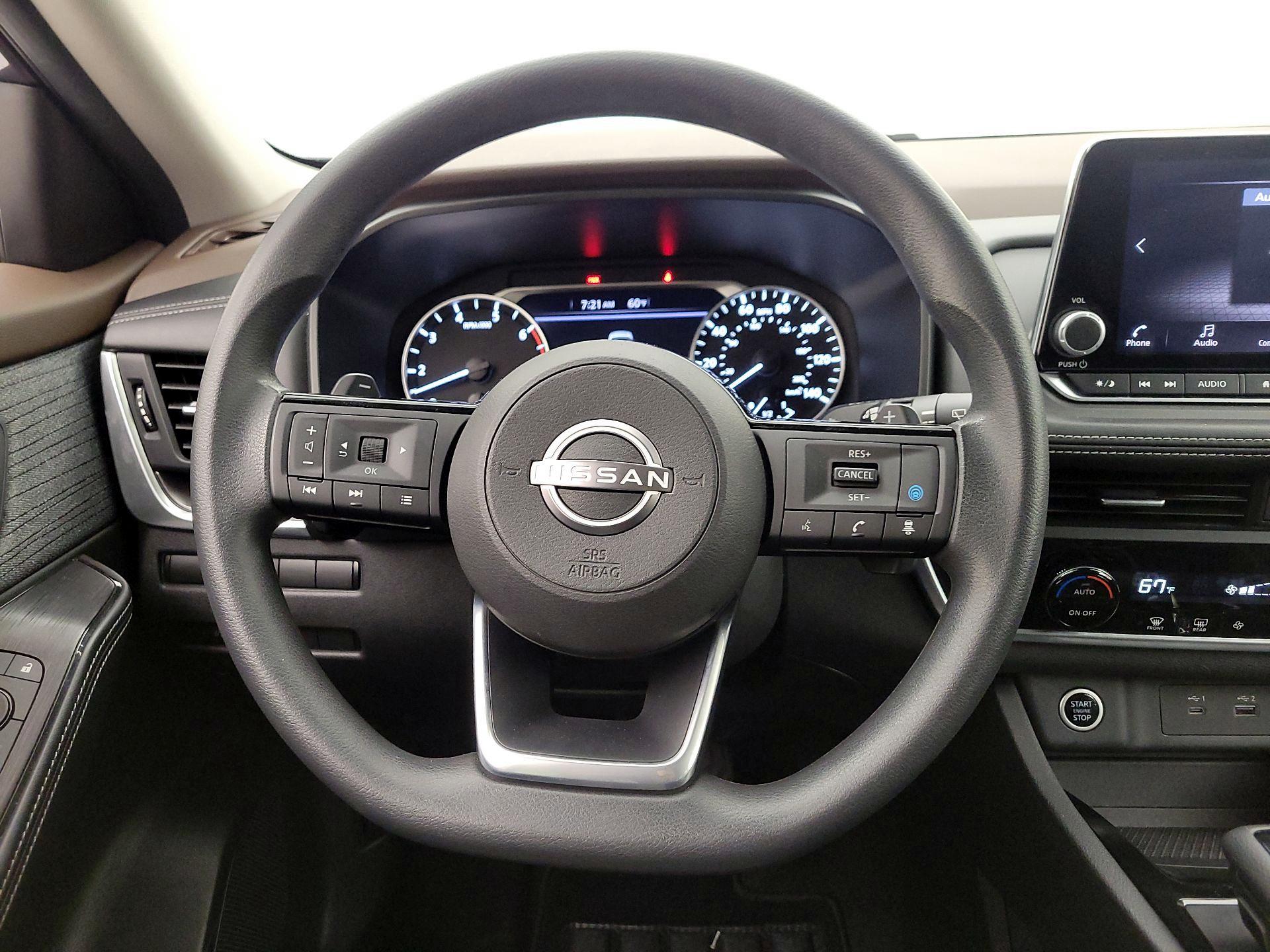 Thumbnail: 2023 Nissan Rogue - 10