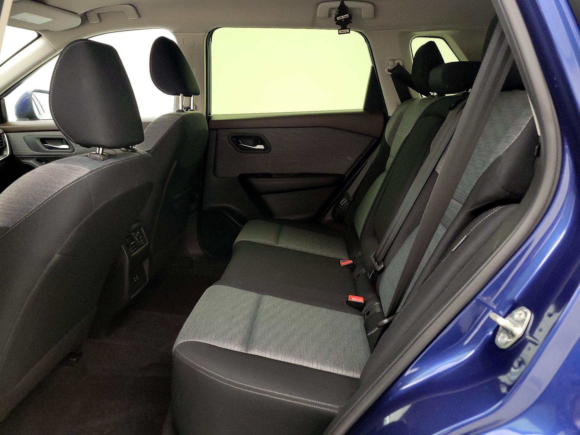 Thumbnail: 2023 Nissan Rogue - 19