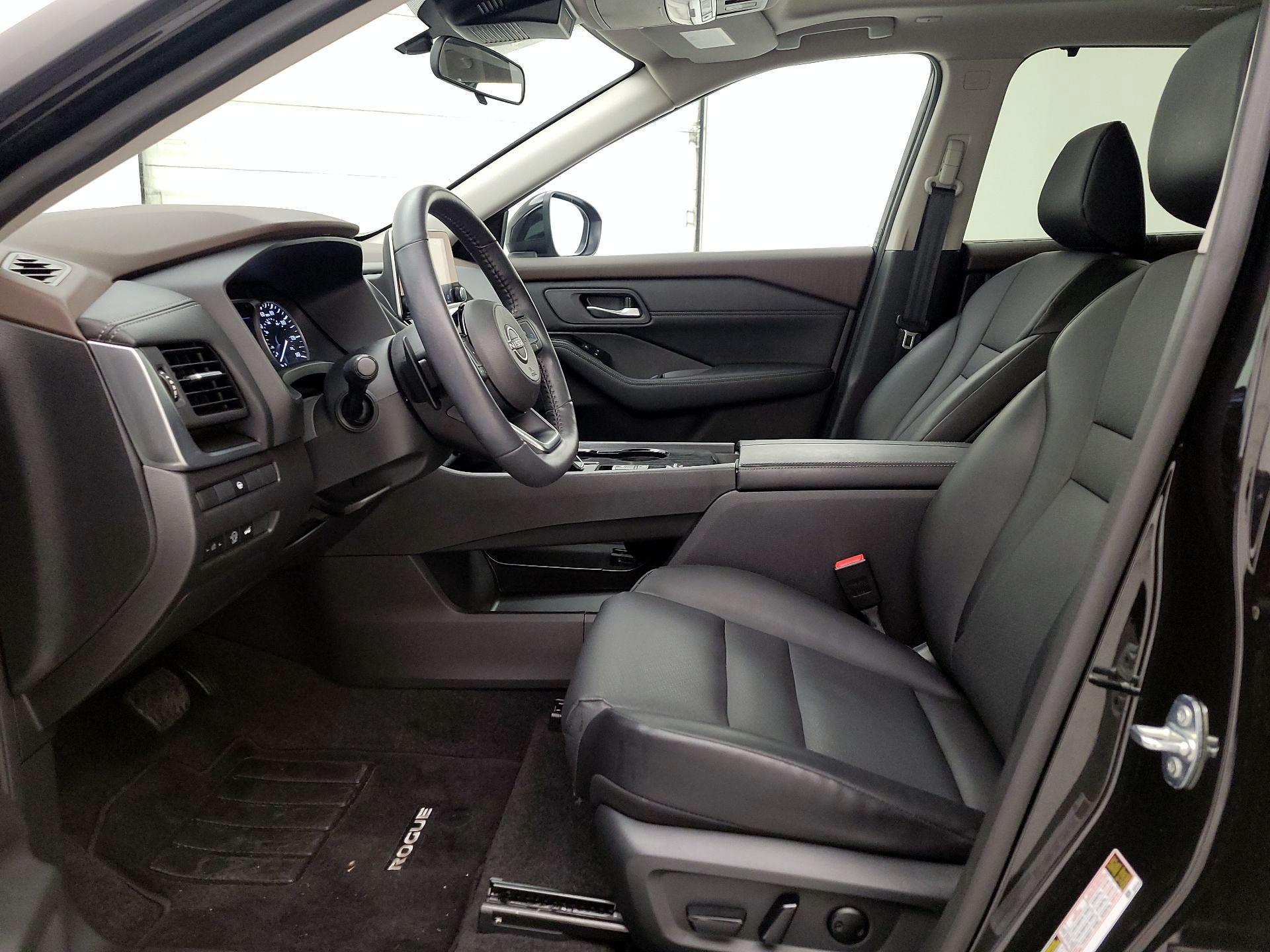 Thumbnail: 2023 Nissan Rogue - 11