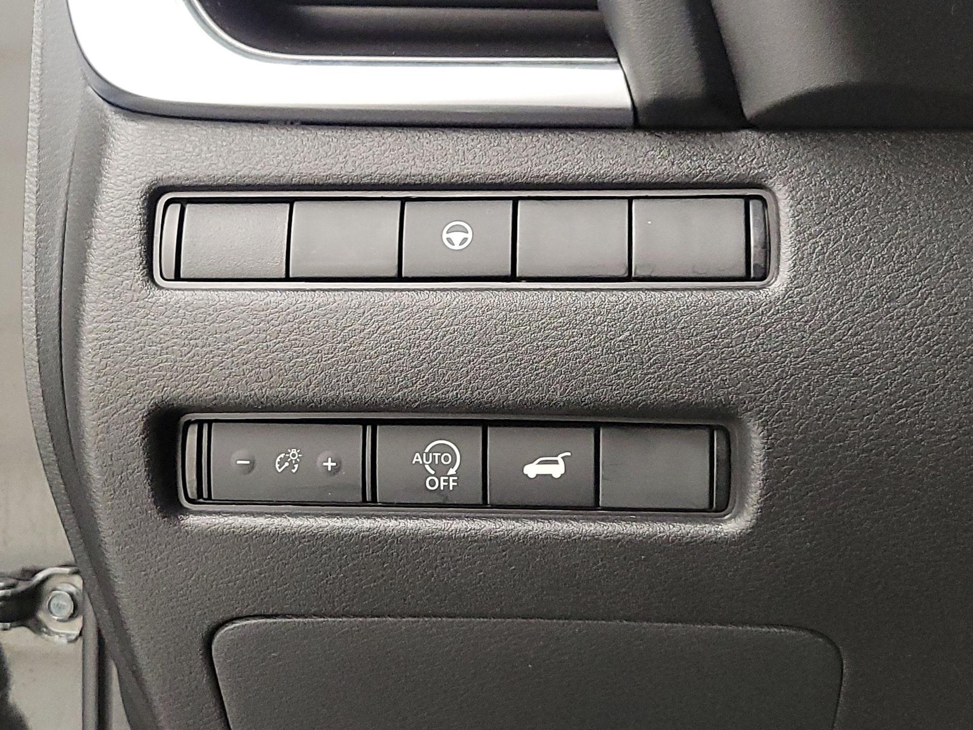 Thumbnail: 2023 Nissan Rogue - 13