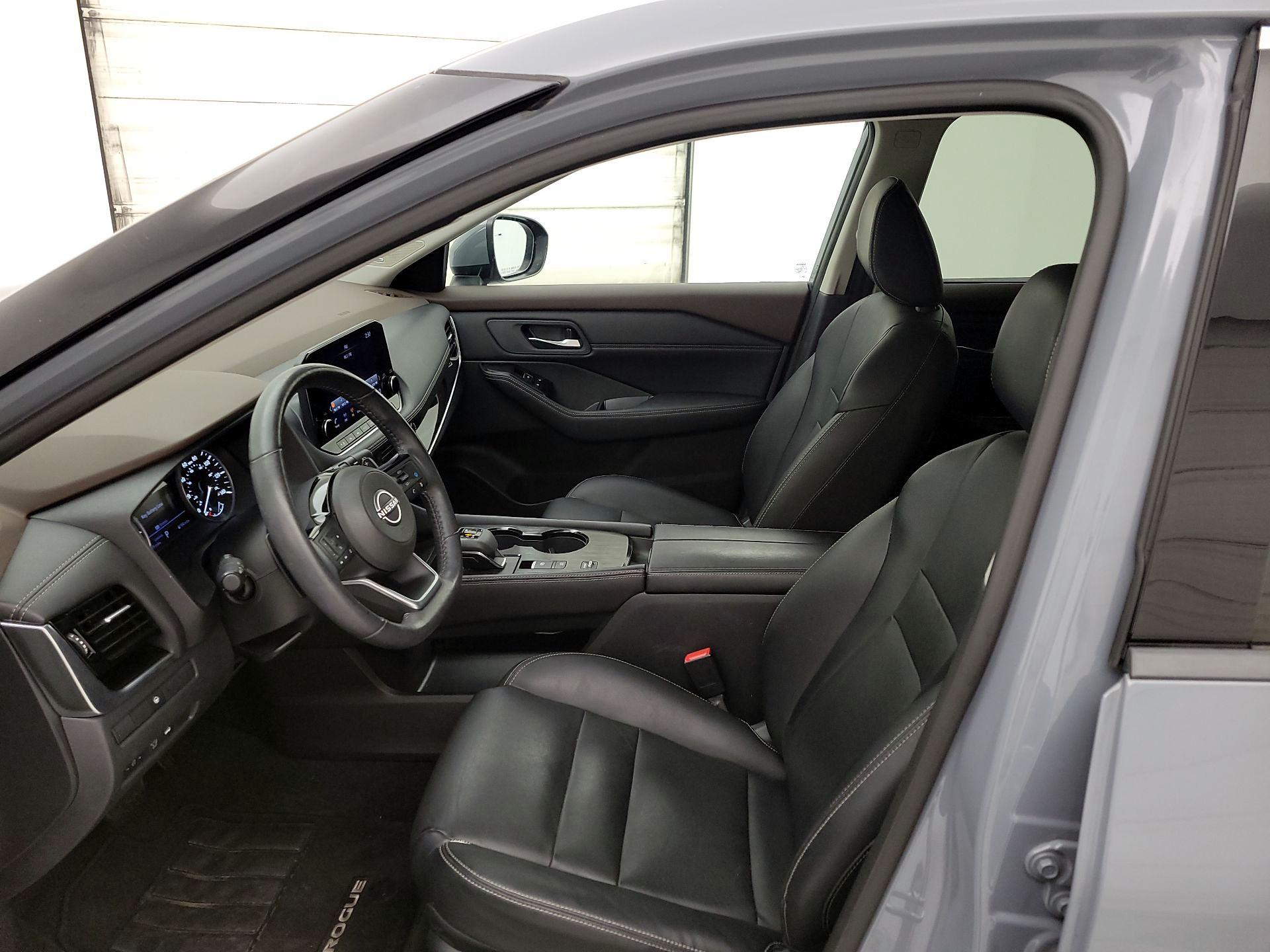 Thumbnail: 2023 Nissan Rogue - 11