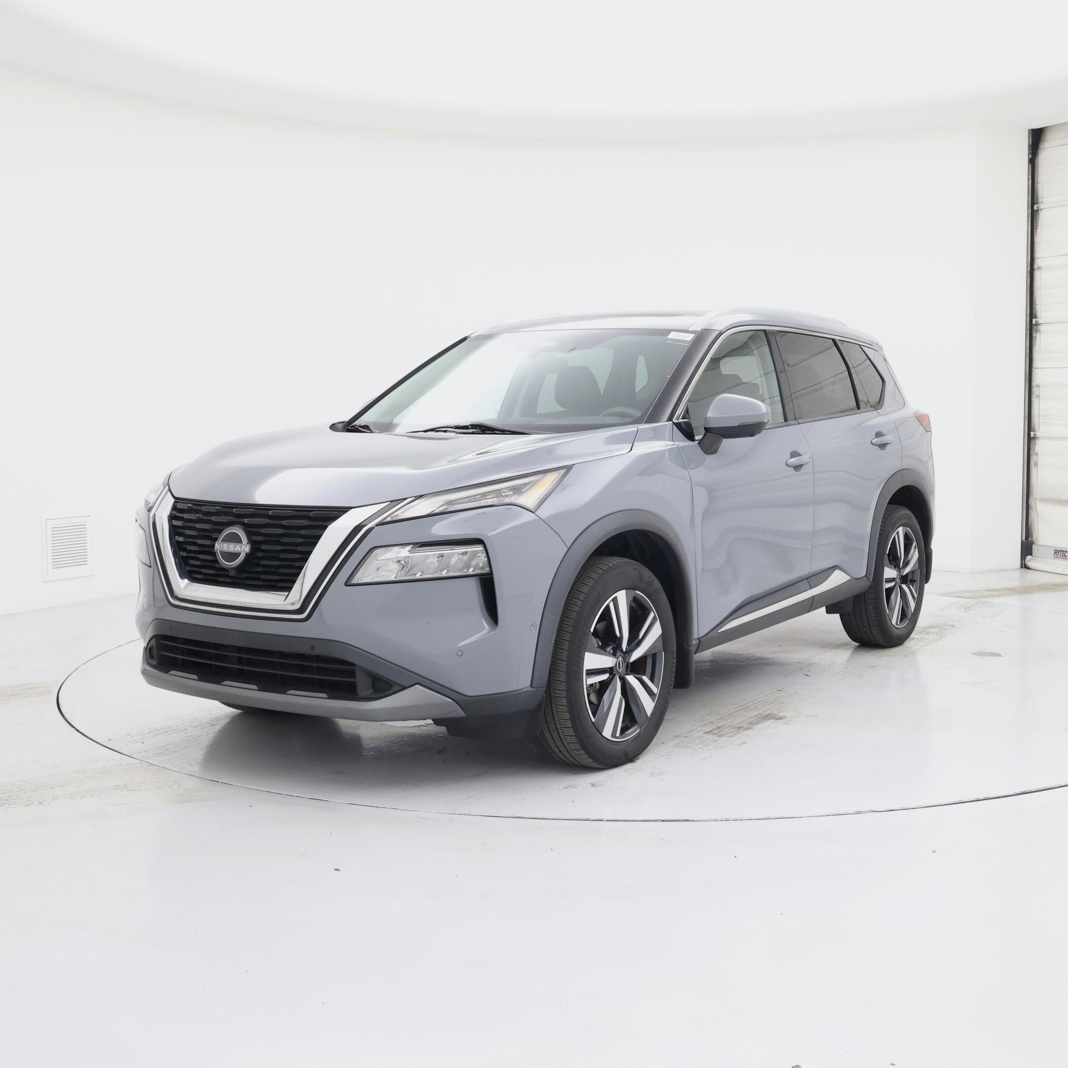 Thumbnail: 2023 Nissan Rogue - 4