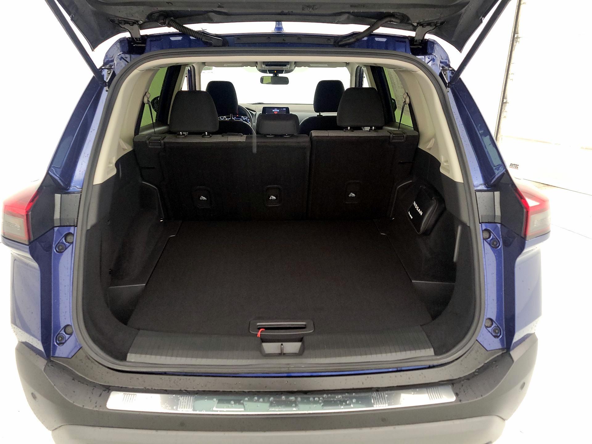 Thumbnail: 2023 Nissan Rogue - 16