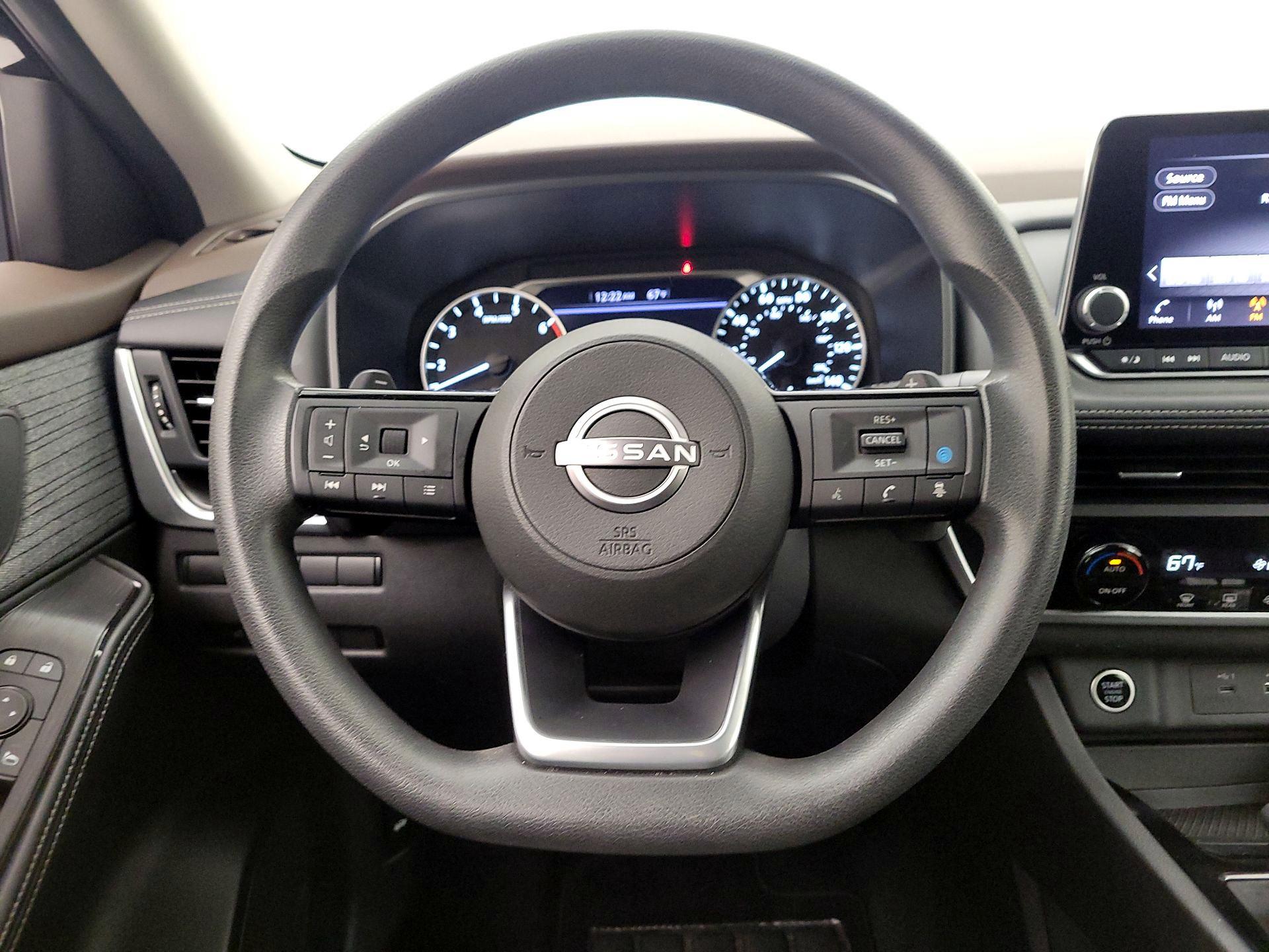 Thumbnail: 2023 Nissan Rogue - 10