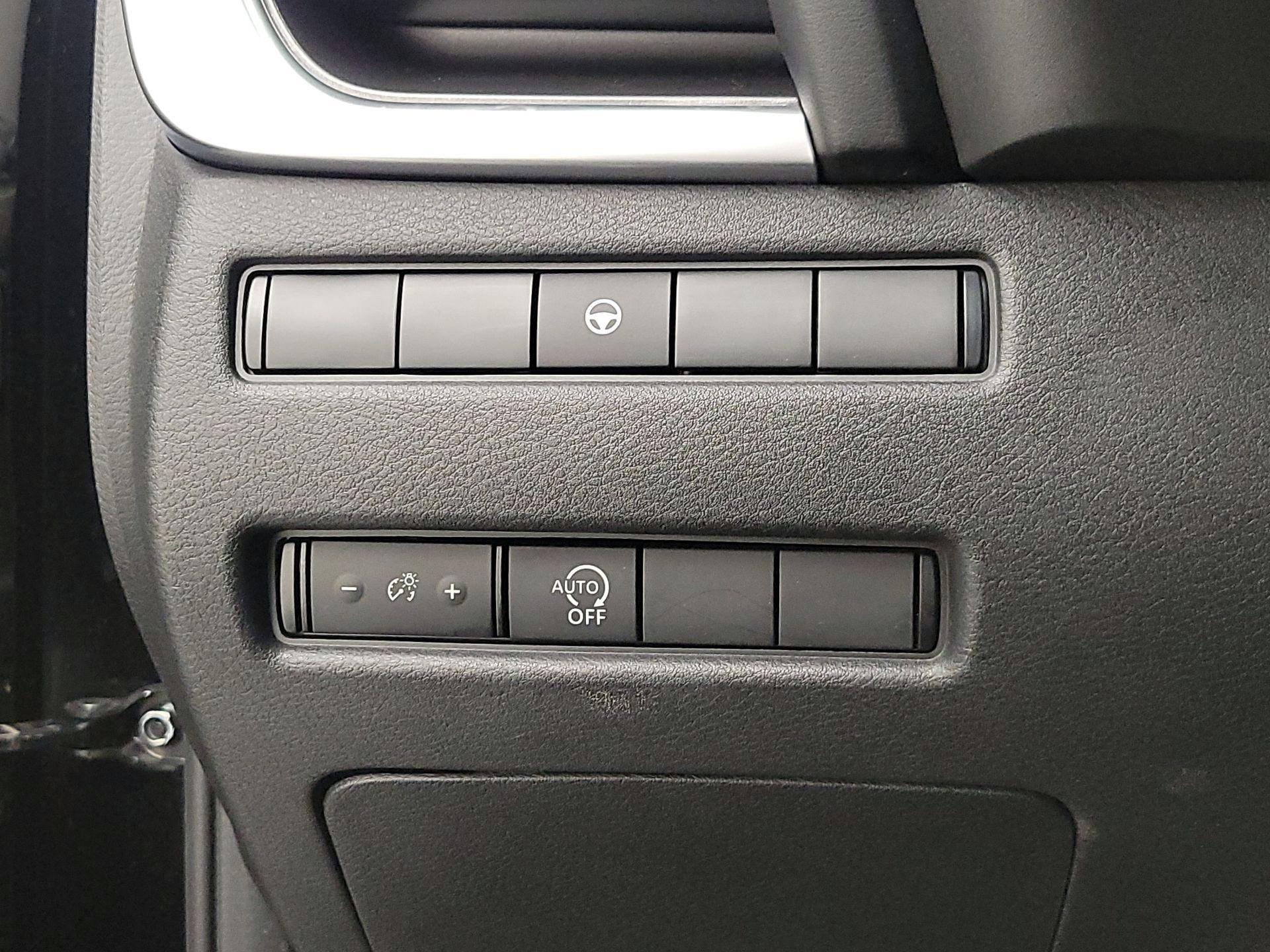 Thumbnail: 2023 Nissan Rogue - 13