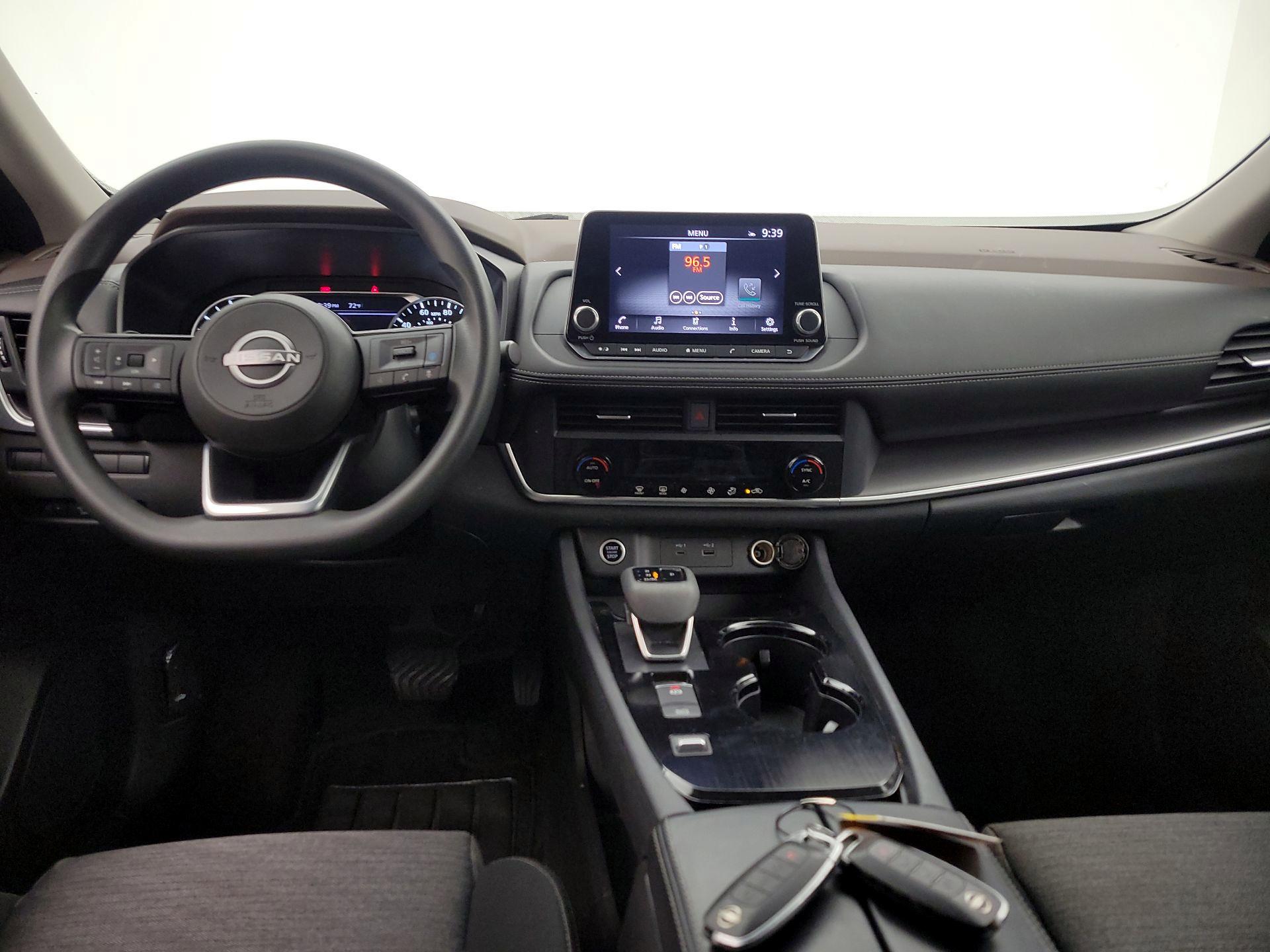 Thumbnail: 2023 Nissan Rogue - 9