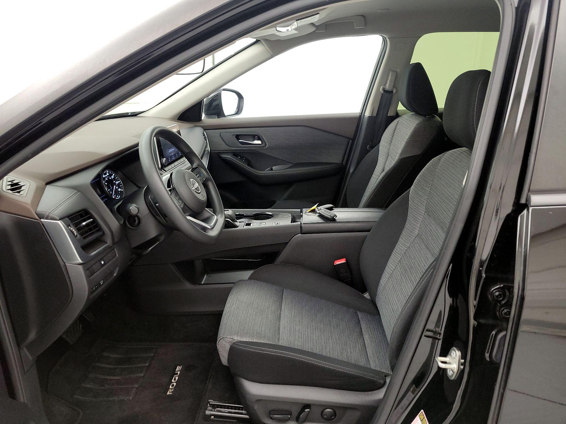 Thumbnail: 2023 Nissan Rogue - 11