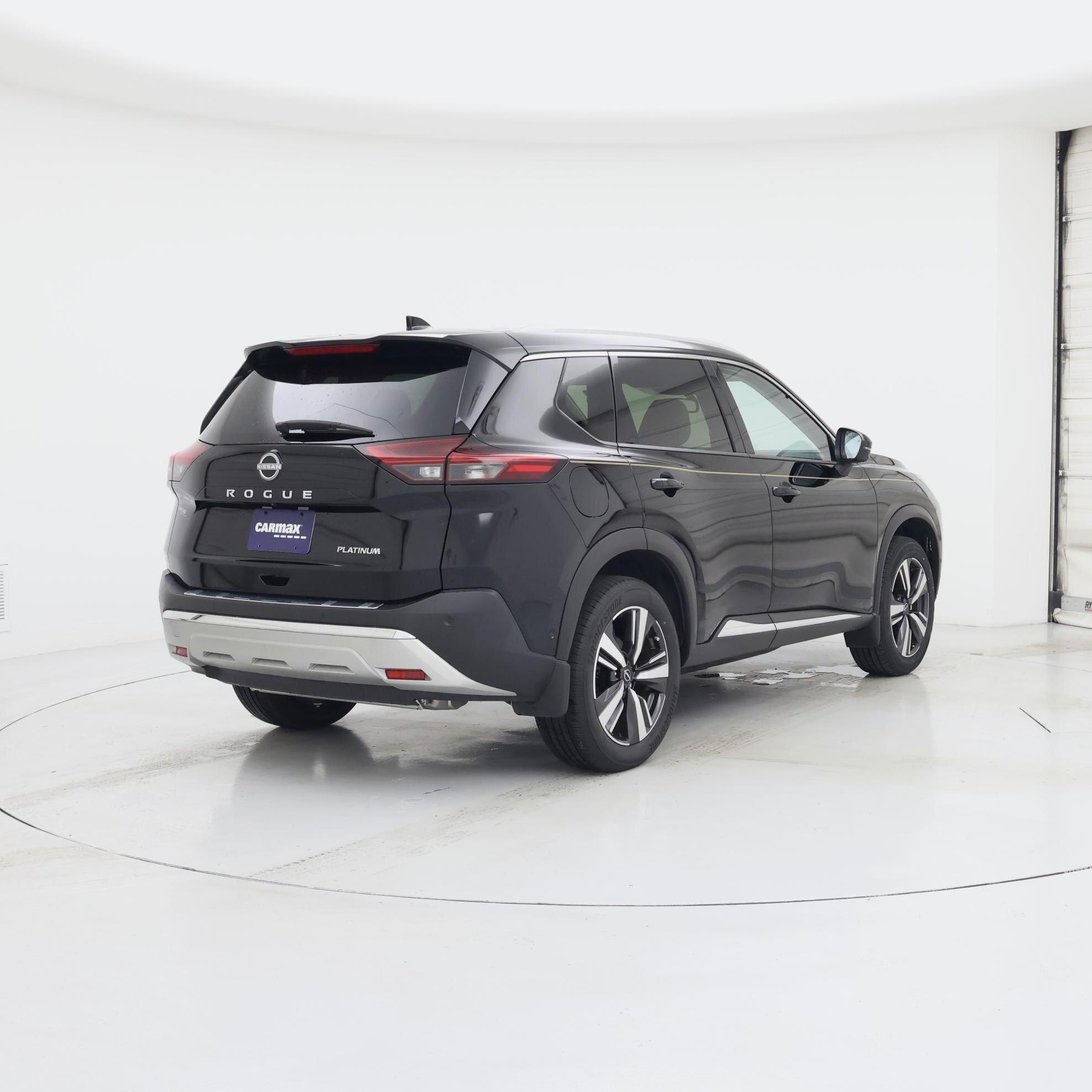 Thumbnail: 2023 Nissan Rogue - 8