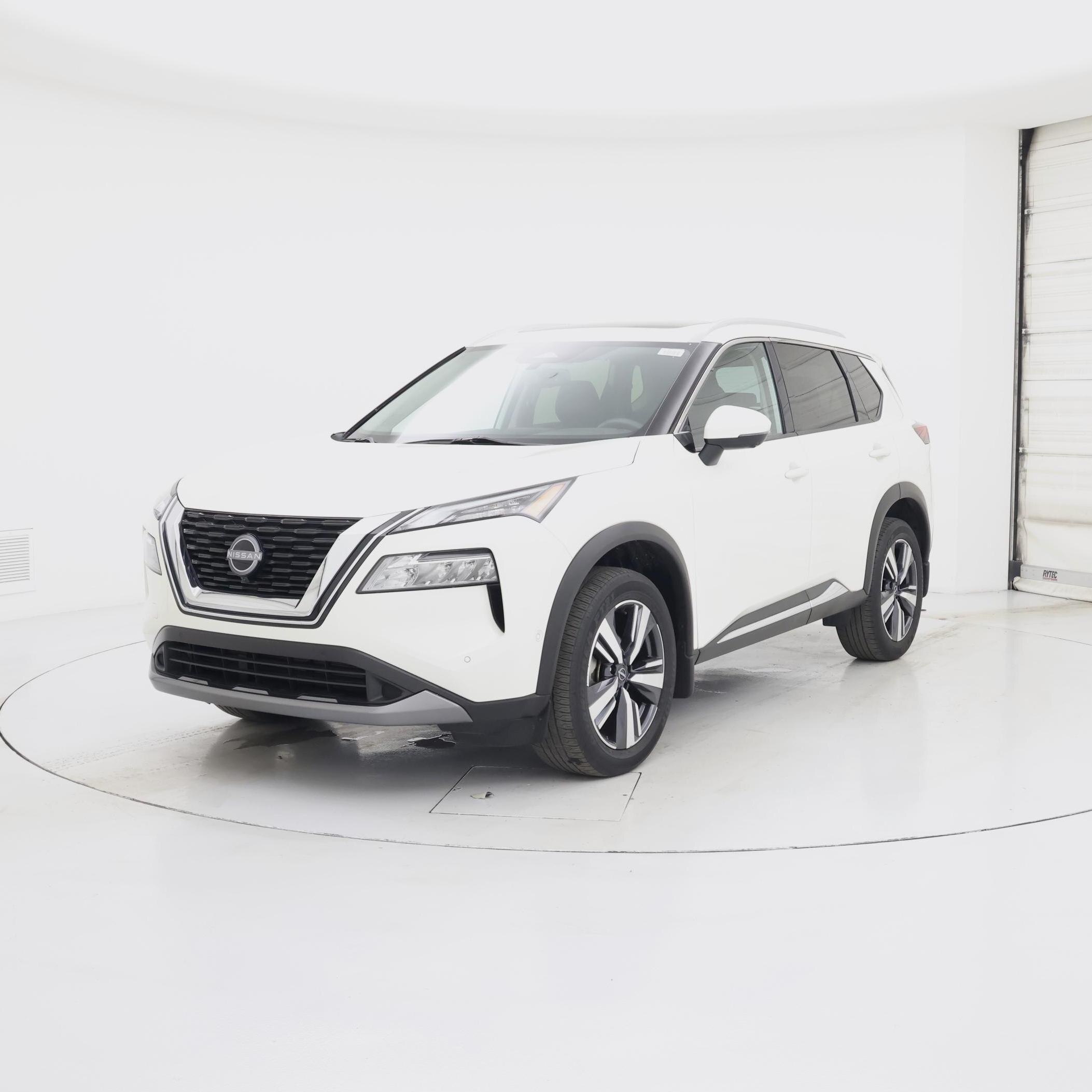 Thumbnail: 2023 Nissan Rogue - 4