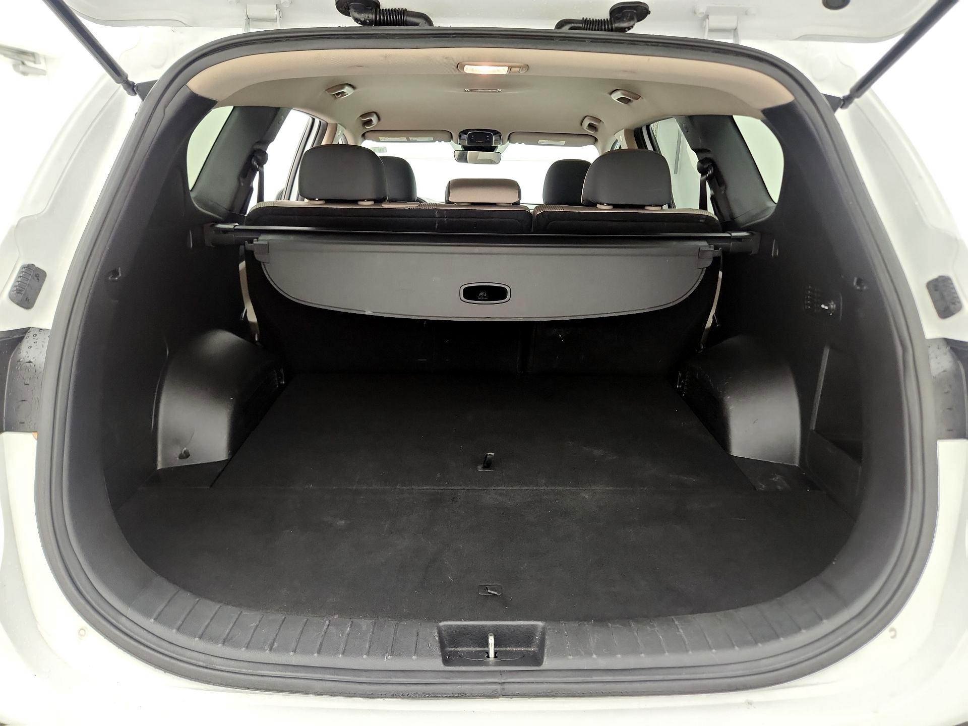 Thumbnail: 2023 Hyundai Santa Fe - 20