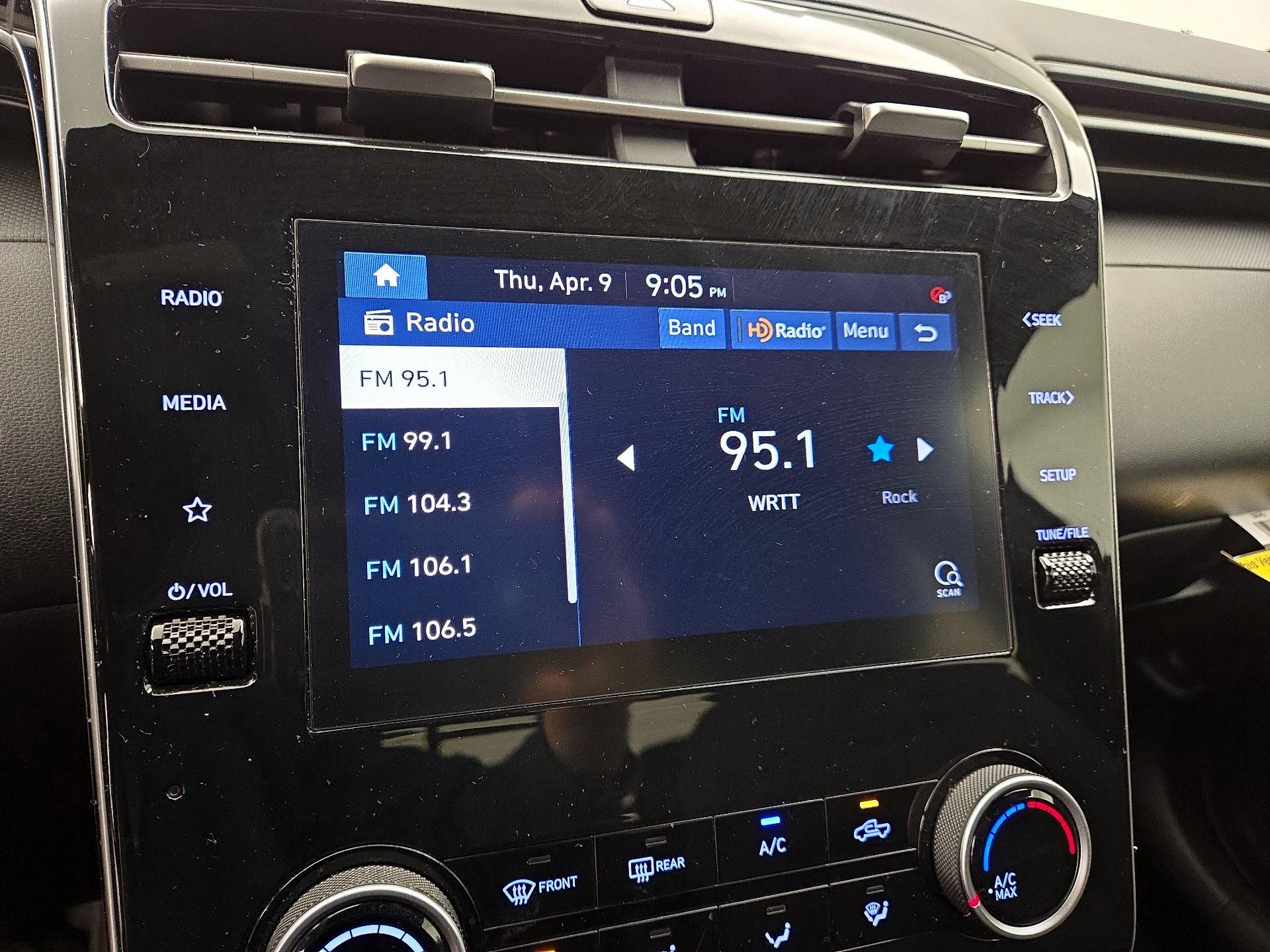 Thumbnail: 2023 Hyundai Santa Cruz - 15