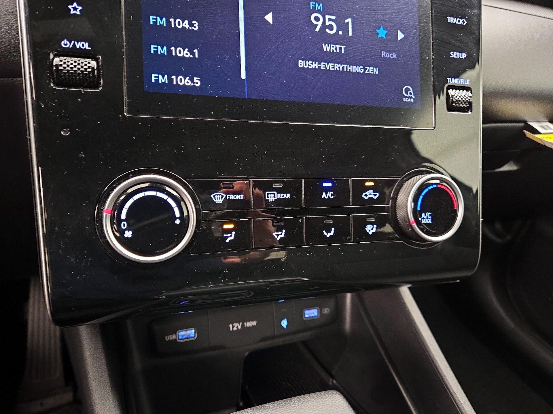 Thumbnail: 2023 Hyundai Santa Cruz - 16