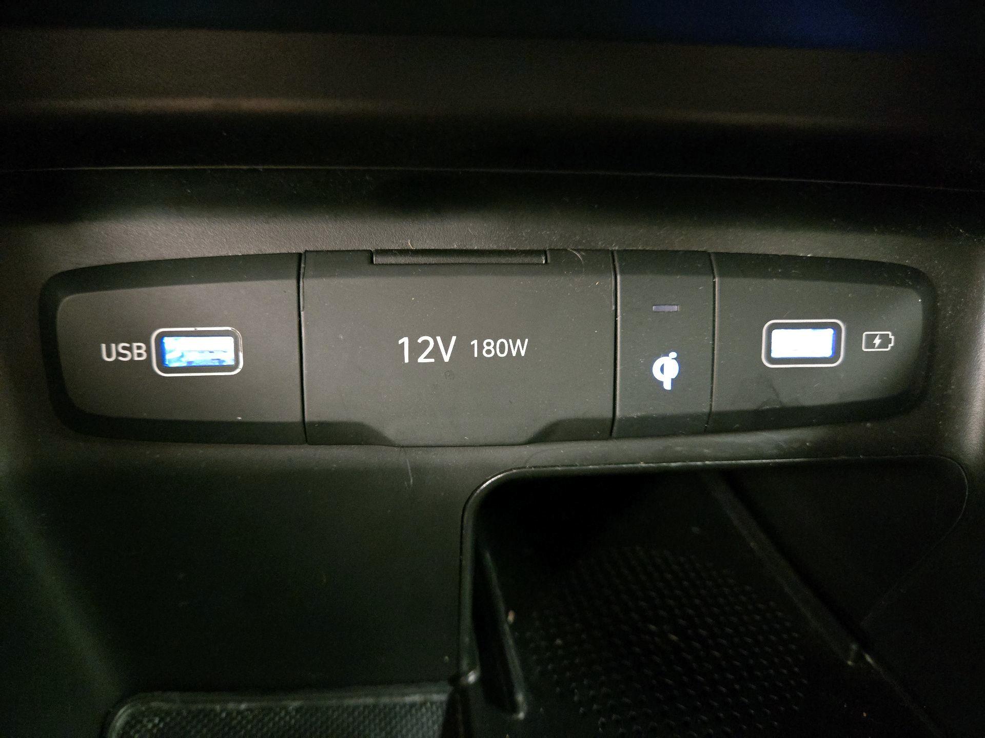 Thumbnail: 2023 Hyundai Santa Cruz - 18