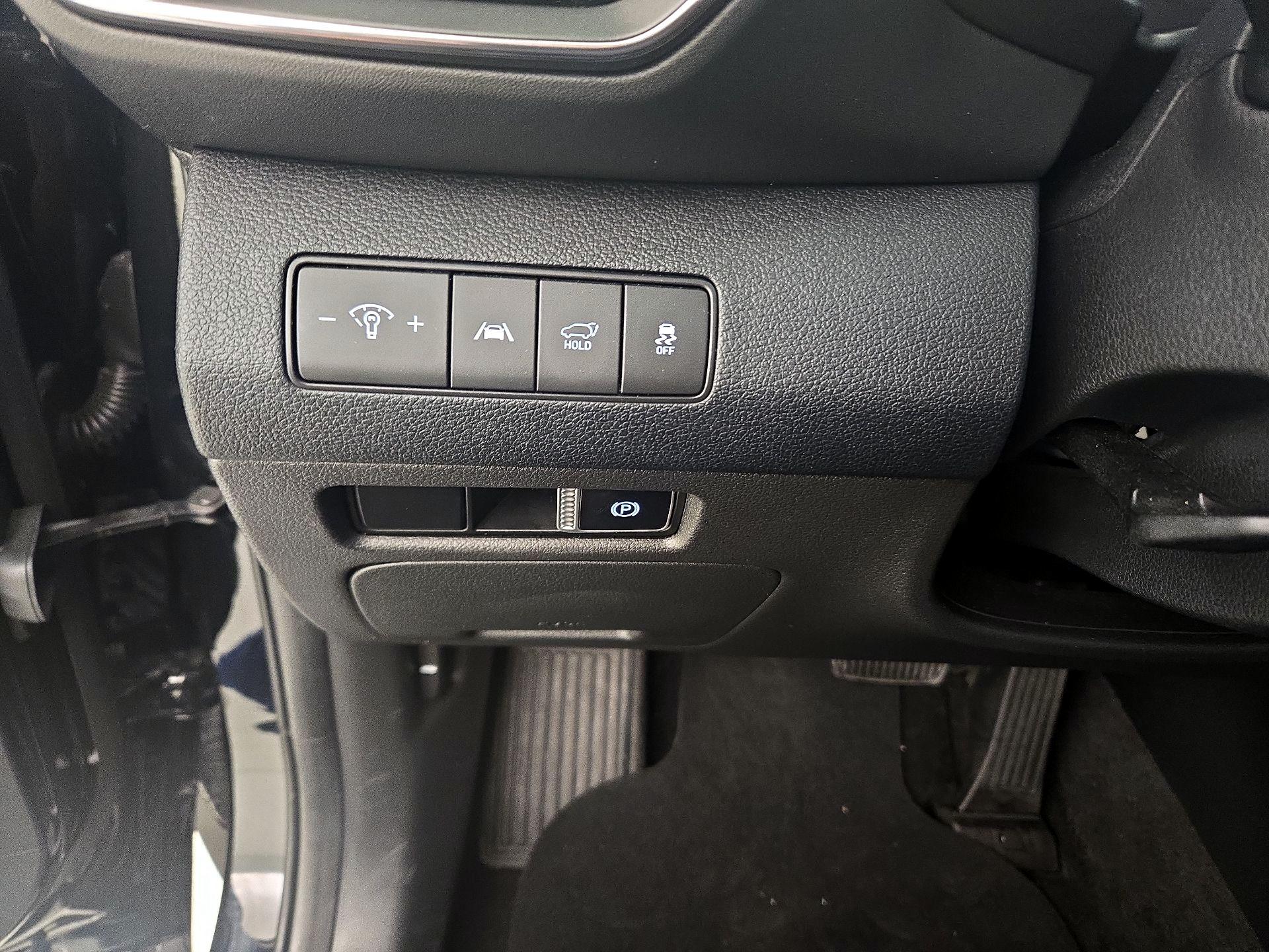 Thumbnail: 2023 Hyundai Santa Fe - 13