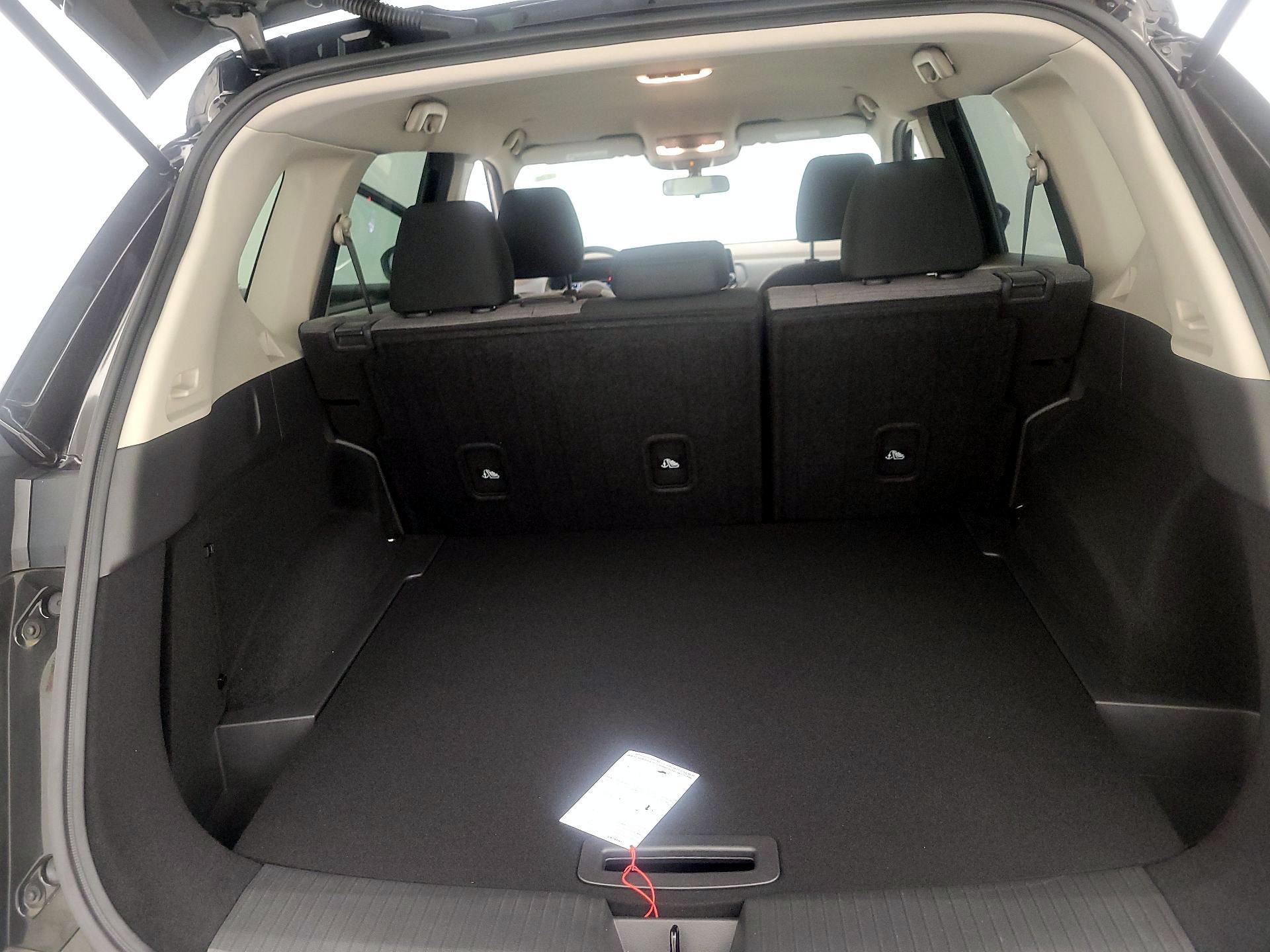 Thumbnail: 2023 Nissan Rogue - 20