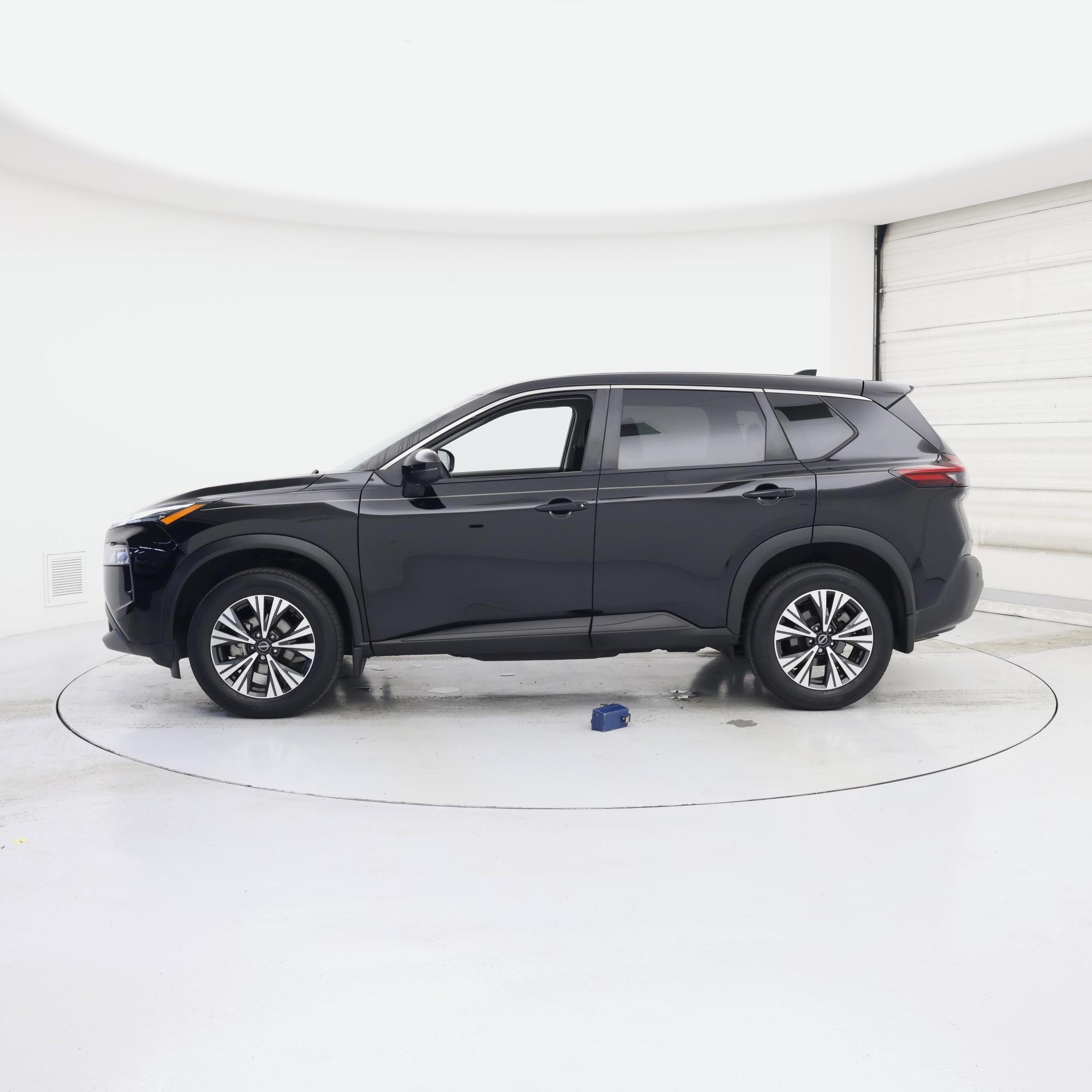 Thumbnail: 2023 Nissan Rogue - 3