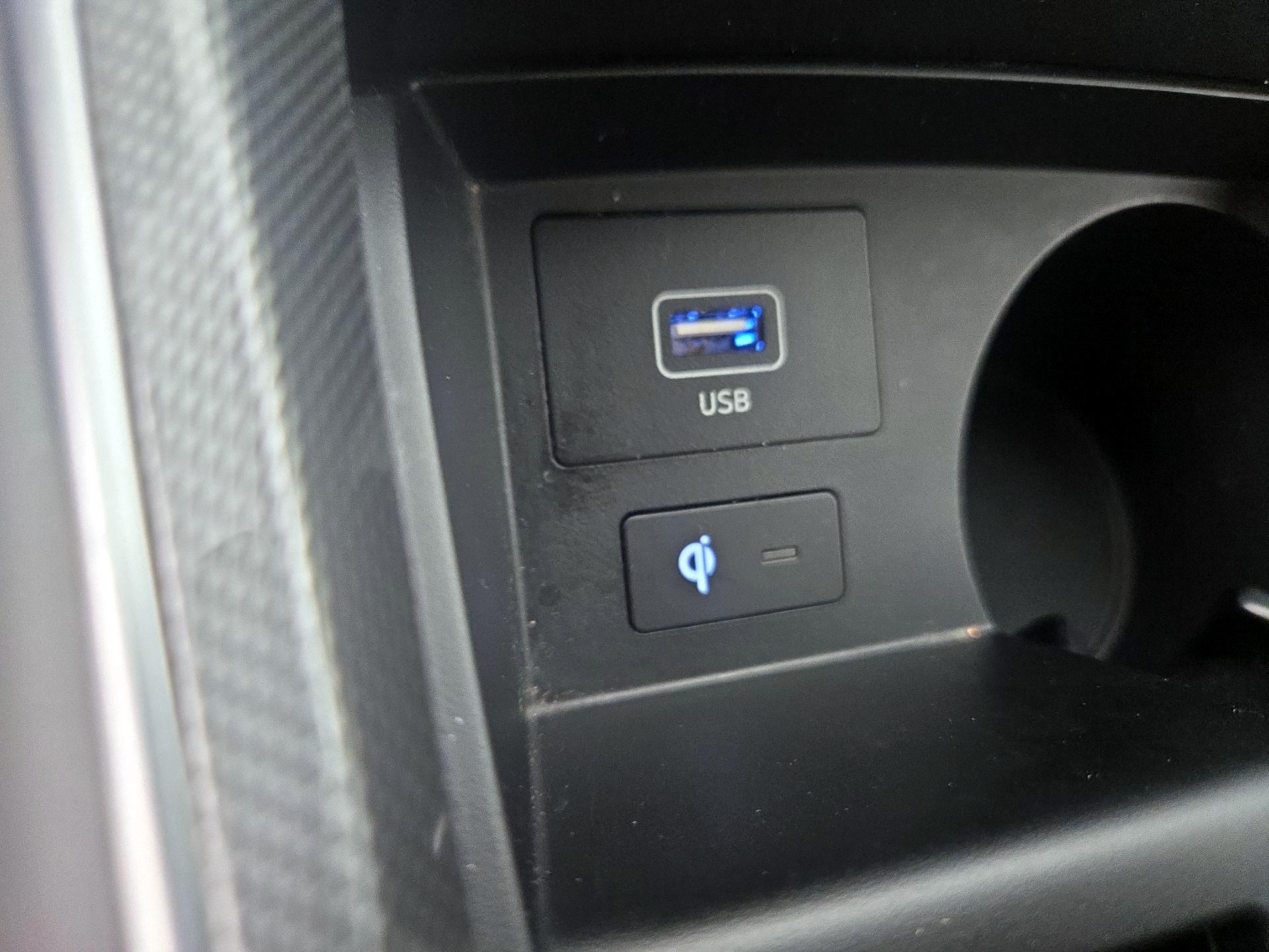 Thumbnail: 2023 Hyundai Santa Fe - 19