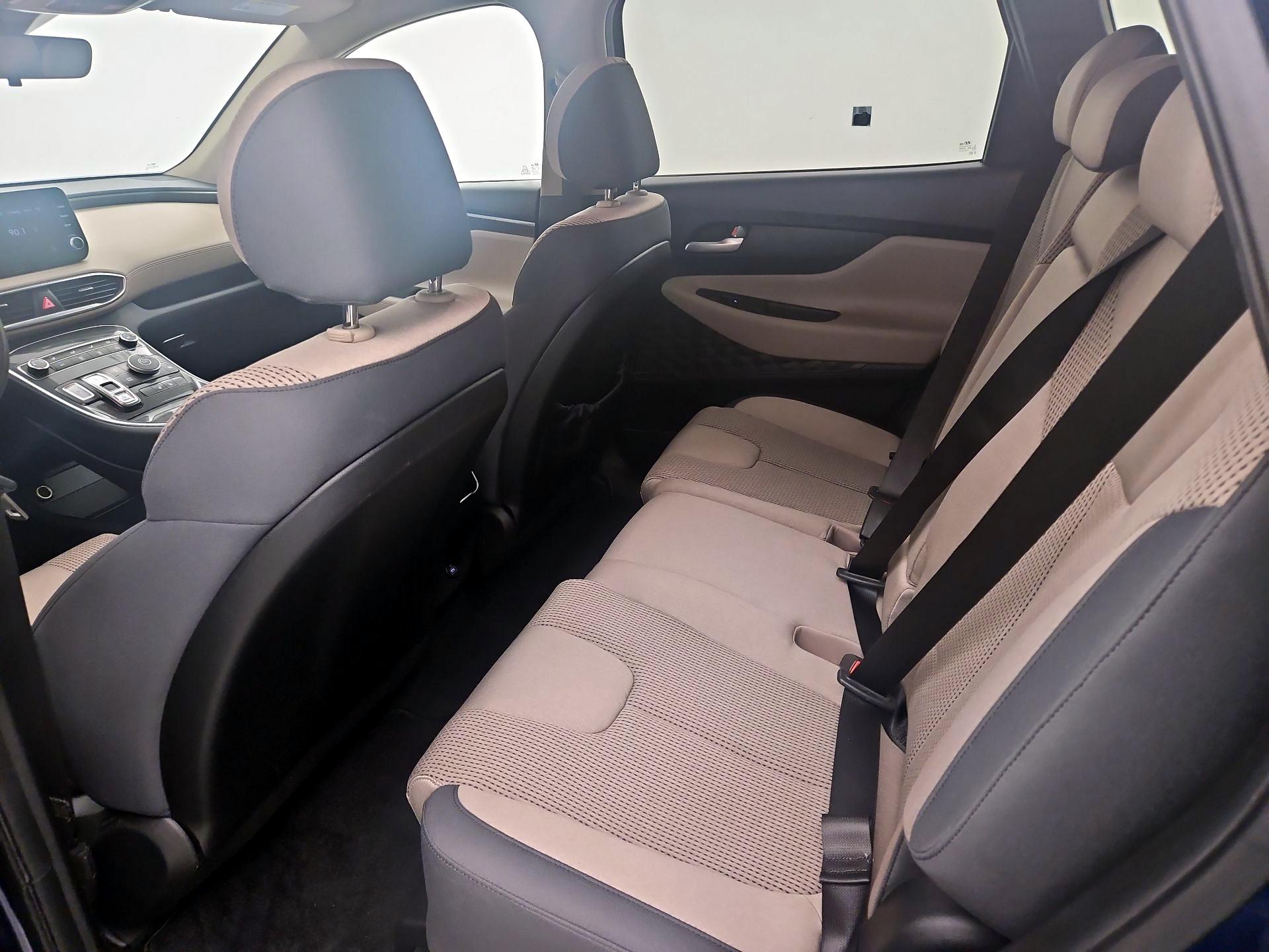 Thumbnail: 2022 Hyundai Santa Fe - 19