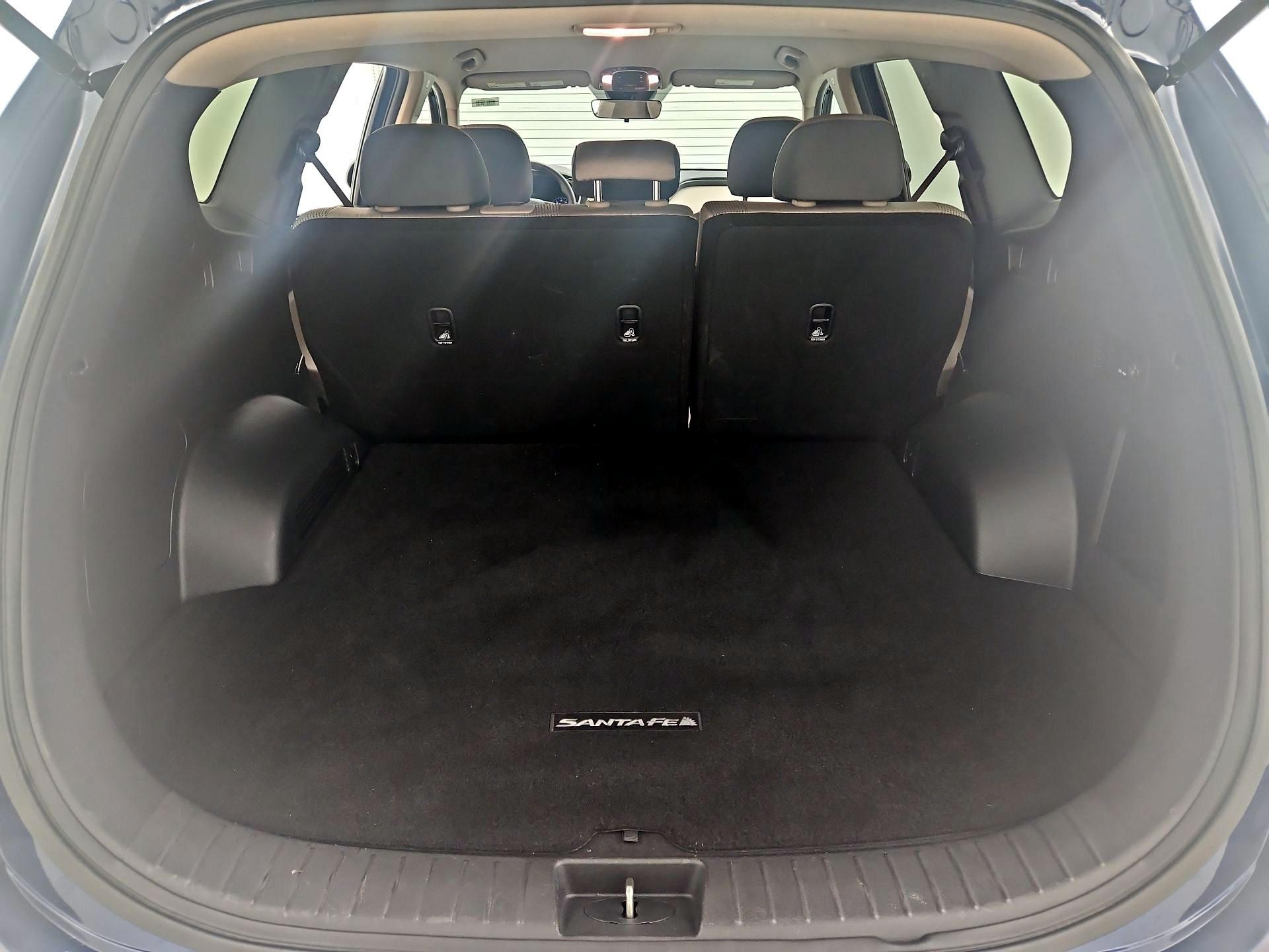 Thumbnail: 2022 Hyundai Santa Fe - 20