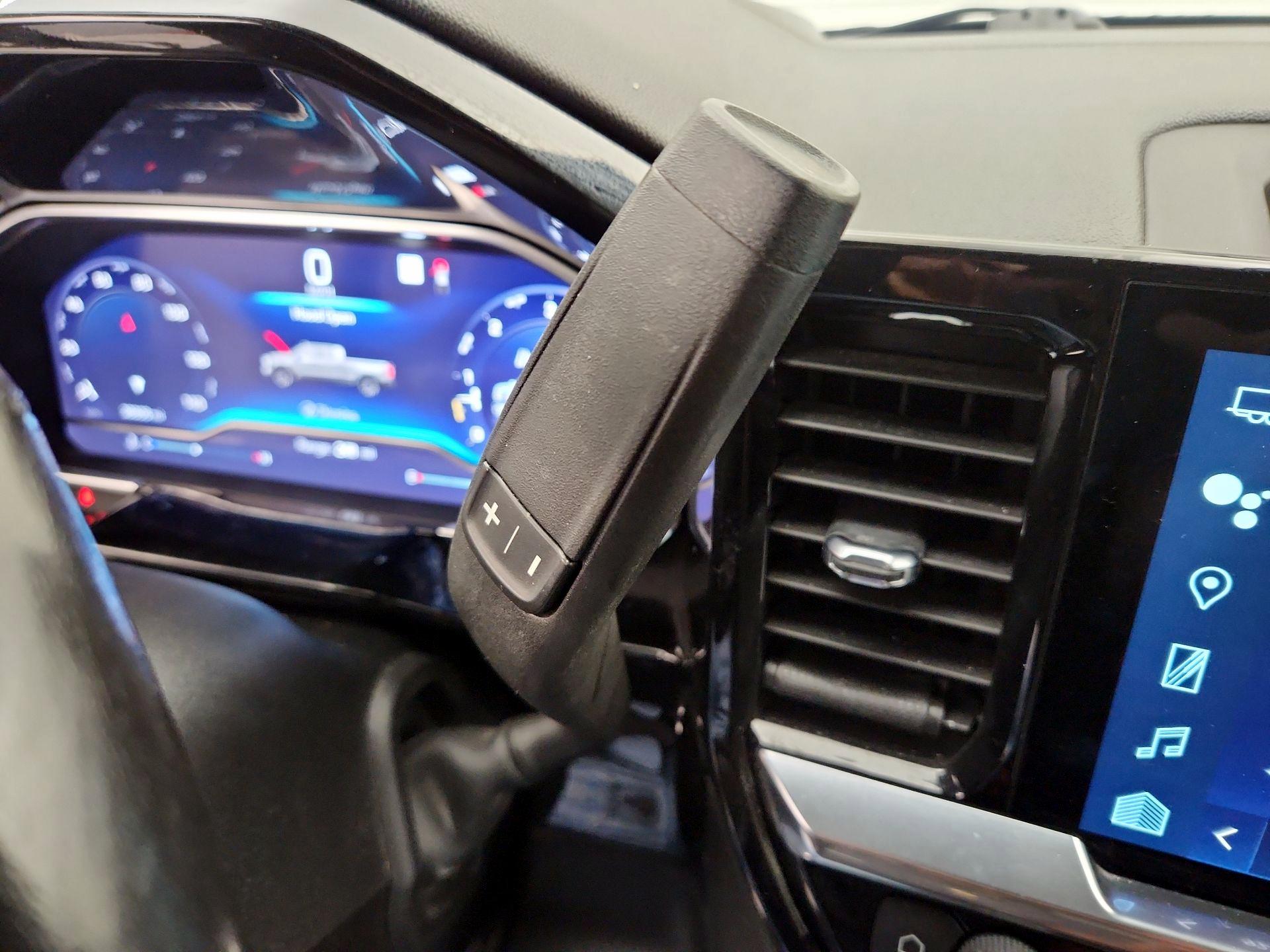 Thumbnail: 2022 Chevrolet Silverado 1500 - 18