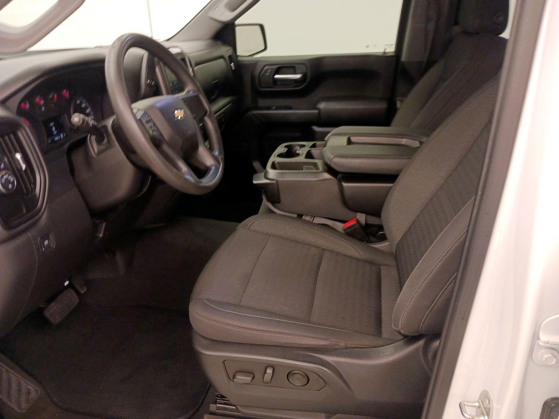 Thumbnail: 2022 Chevrolet Silverado 1500 - 11