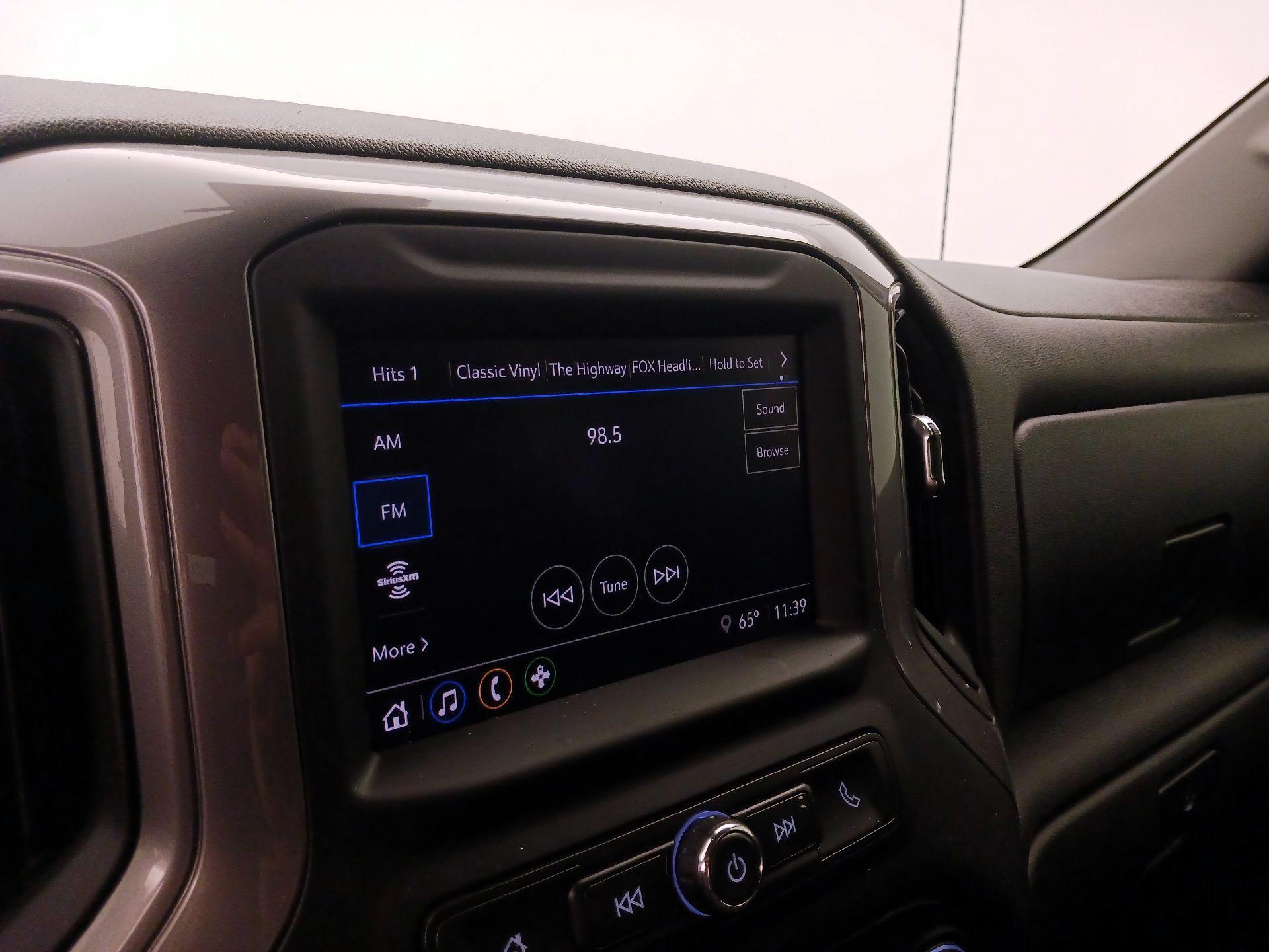 Thumbnail: 2022 Chevrolet Silverado 1500 - 15