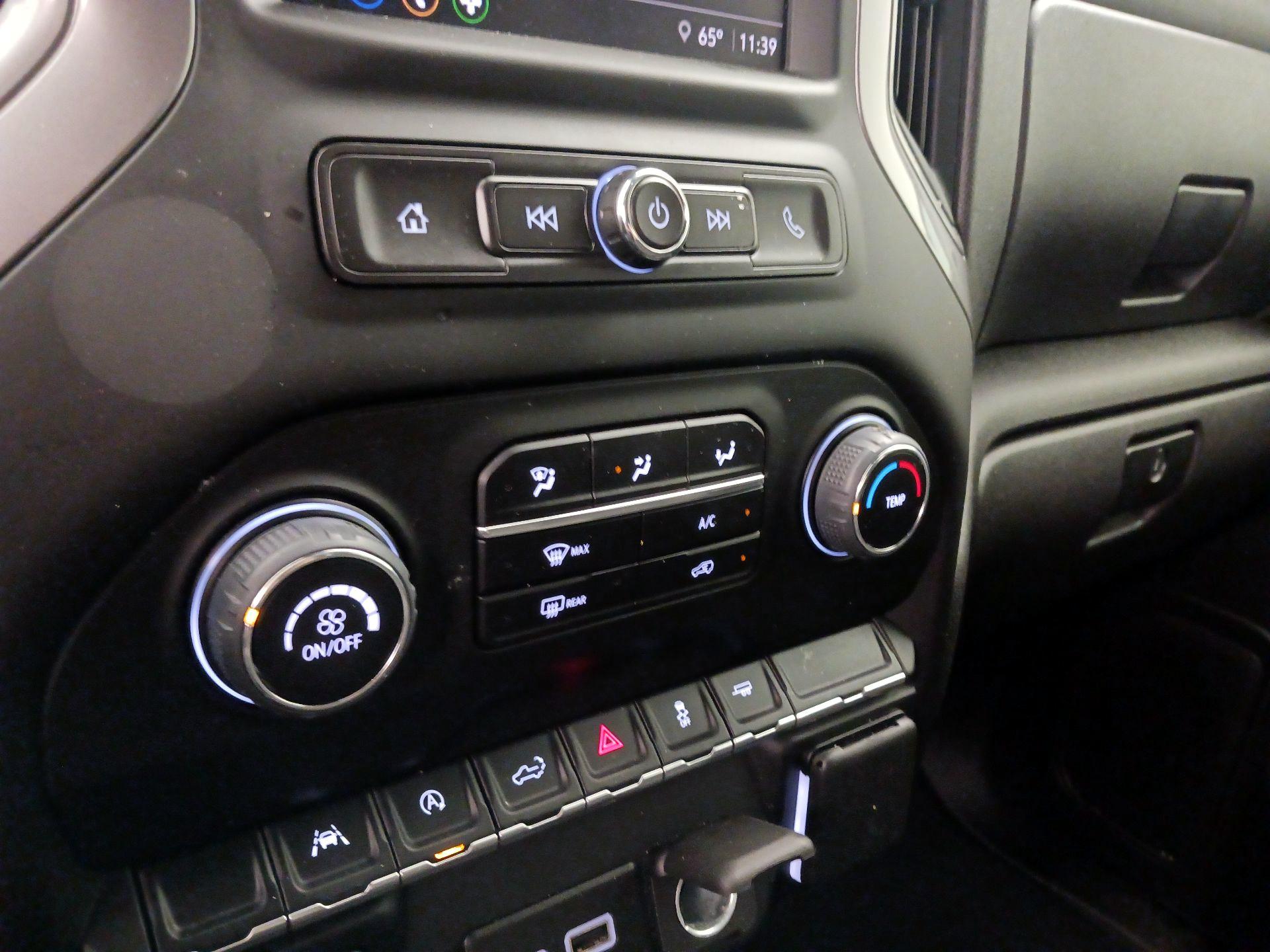 Thumbnail: 2022 Chevrolet Silverado 1500 - 16