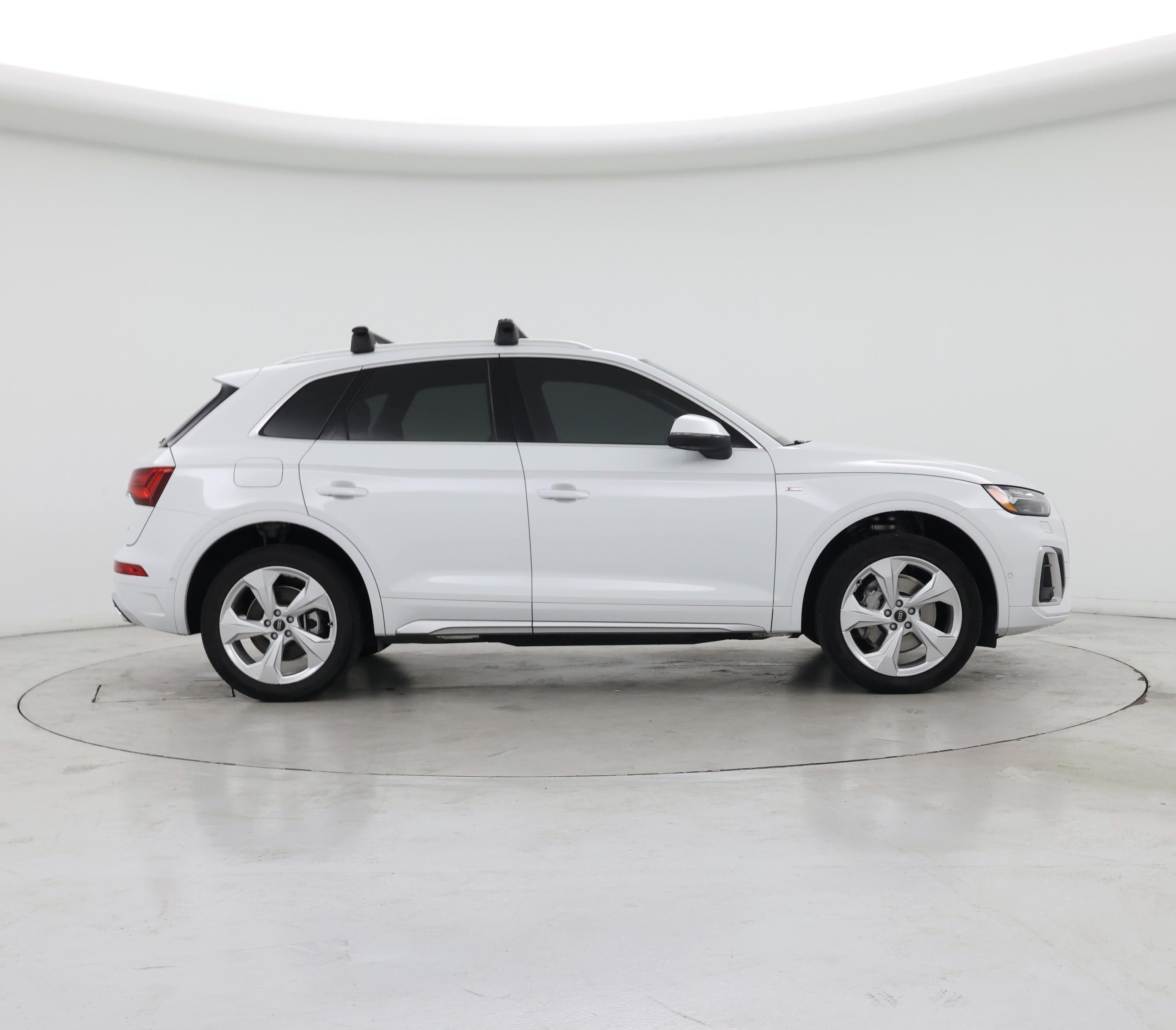 Thumbnail: 2024 Audi Q5 - 7