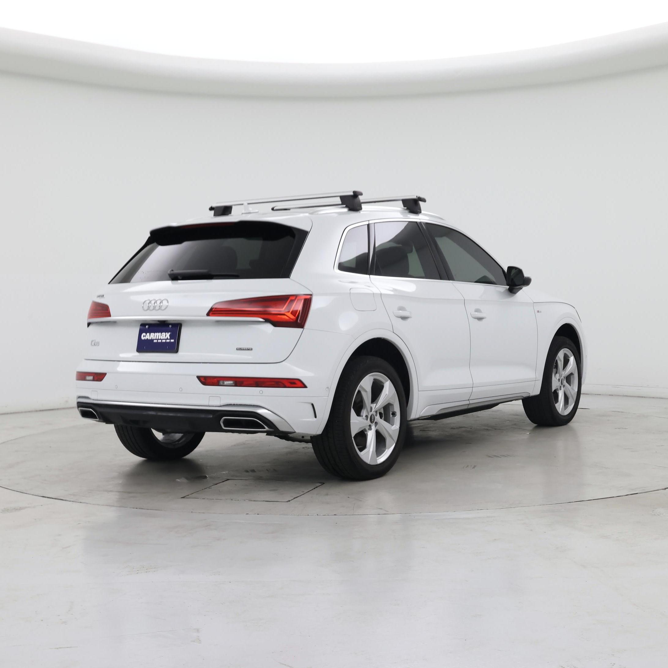 Thumbnail: 2024 Audi Q5 - 8