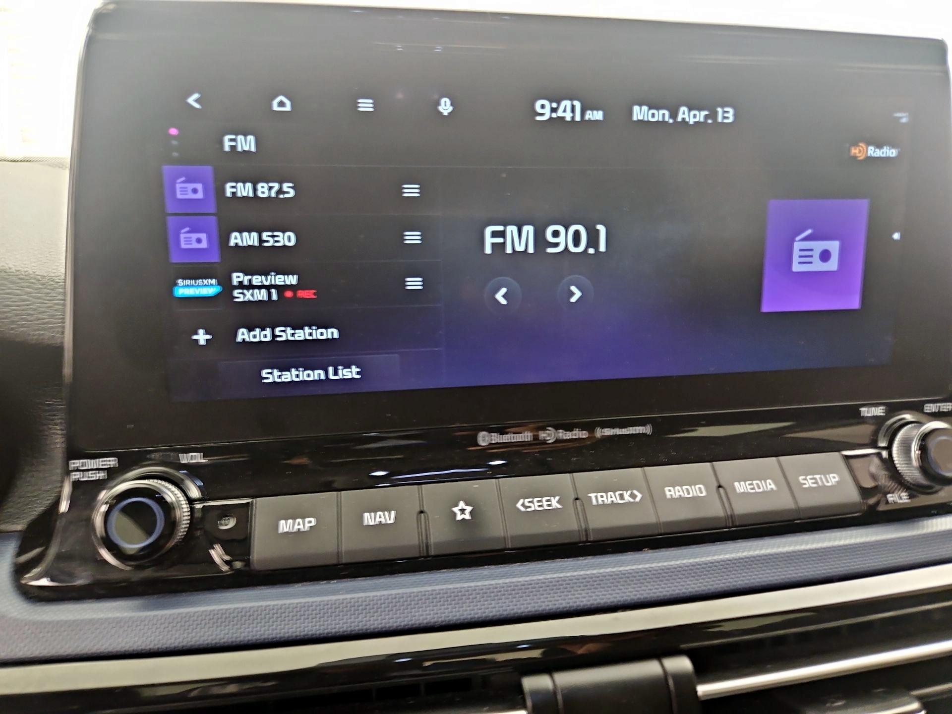 Thumbnail: 2023 Kia Seltos - 16