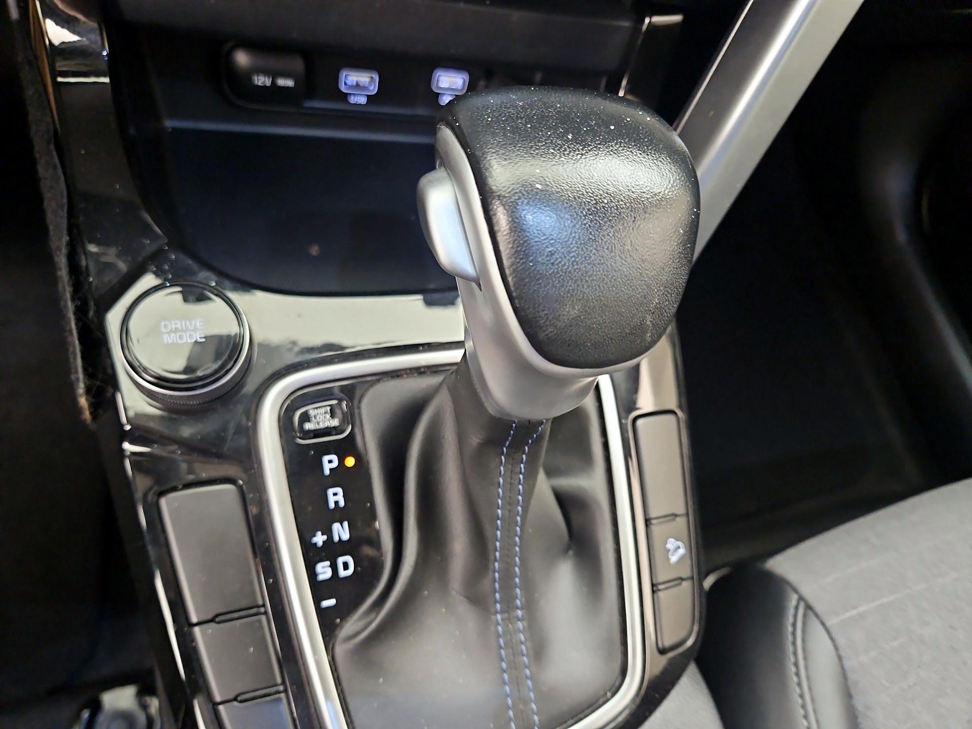 Thumbnail: 2023 Kia Seltos - 18