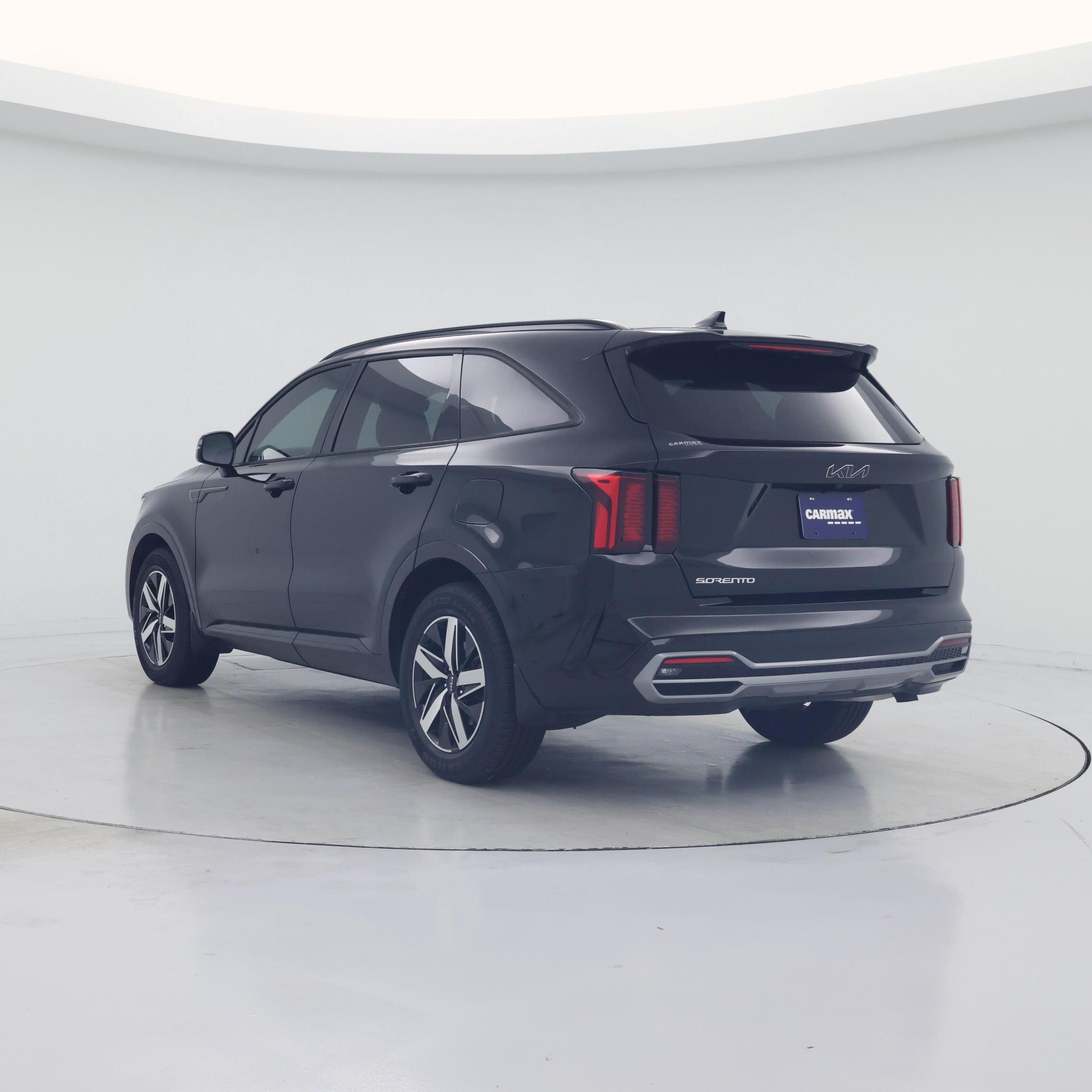 Thumbnail: 2023 Kia Sorento - 2