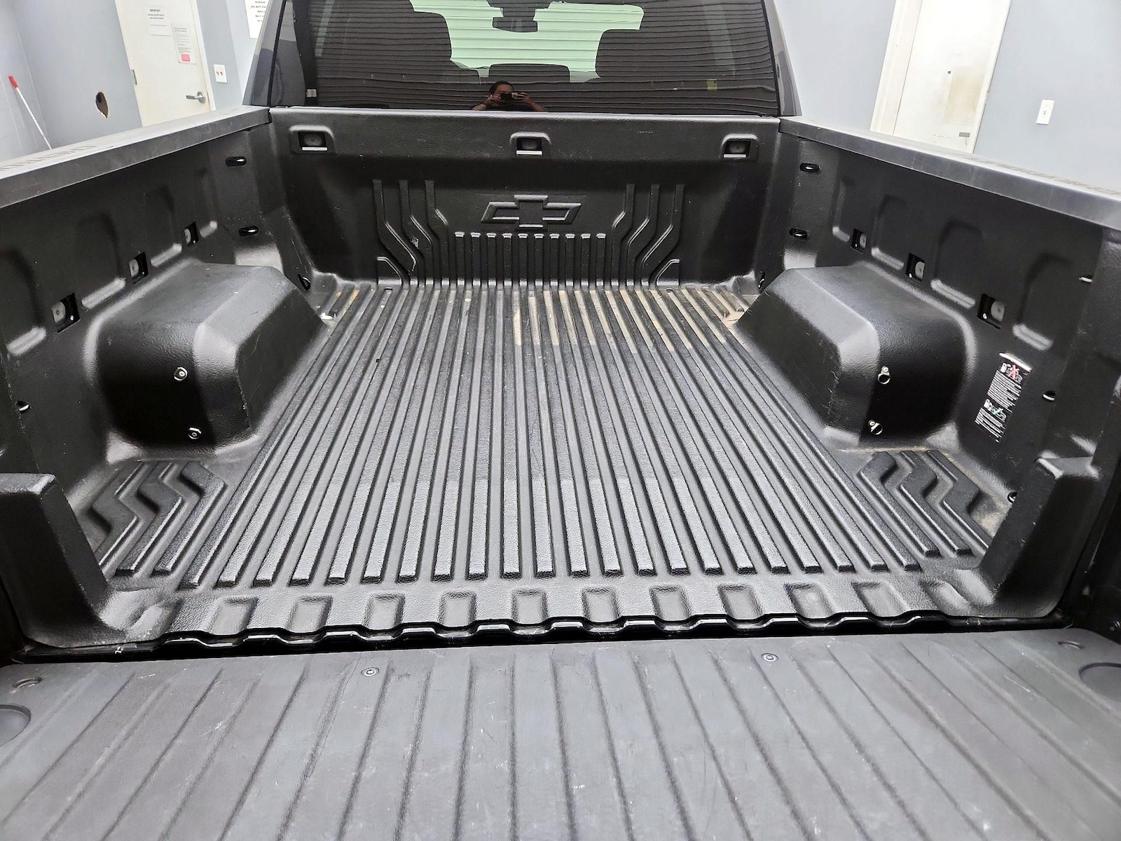 2023 Chevrolet Silverado 1500 LT - Photo 21