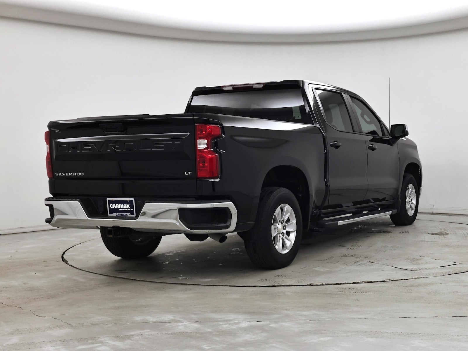 2023 Chevrolet Silverado 1500 LT - Photo 9