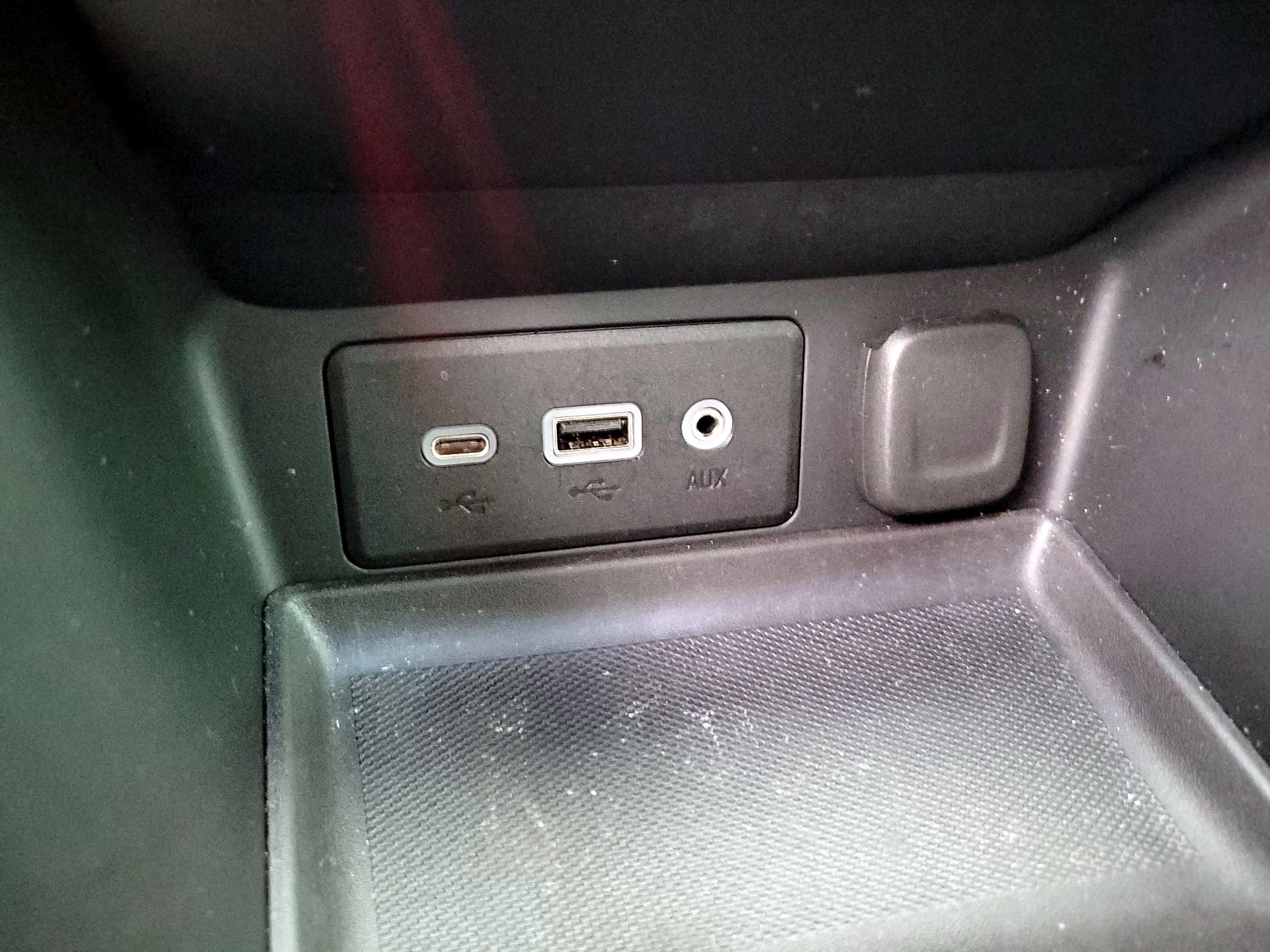 Thumbnail: 2024 GMC Terrain - 18