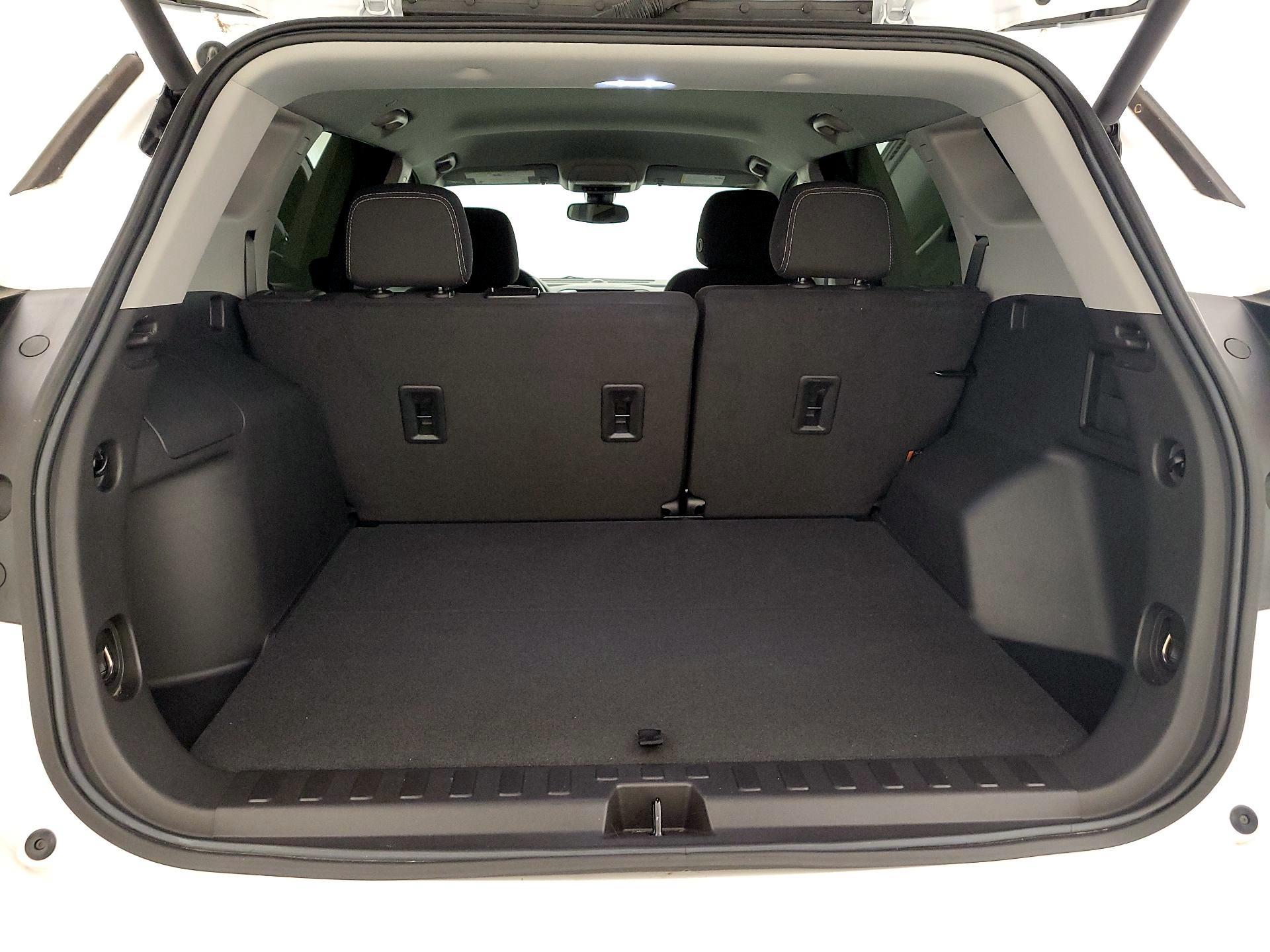 Thumbnail: 2024 GMC Terrain - 20