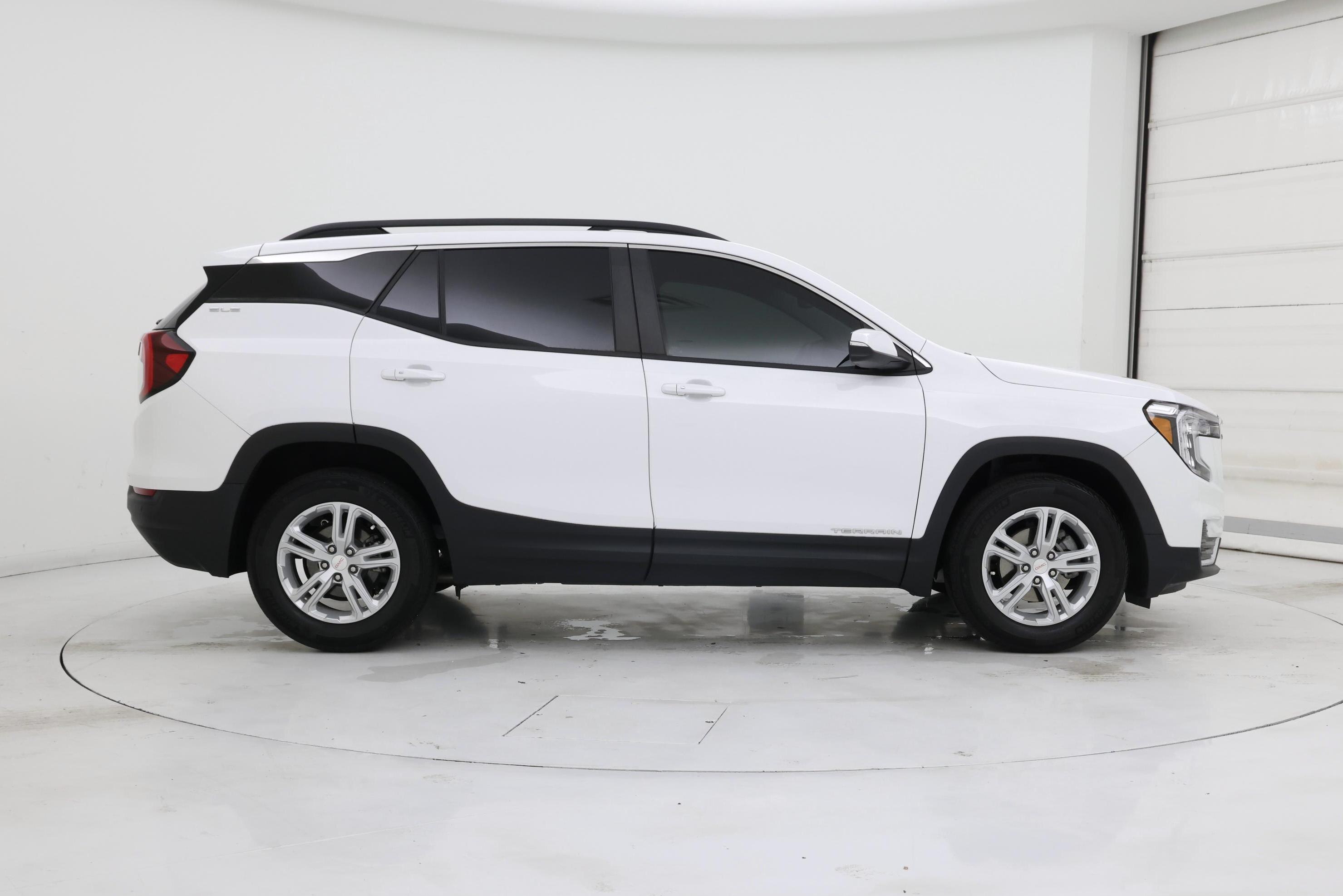 Thumbnail: 2024 GMC Terrain - 7