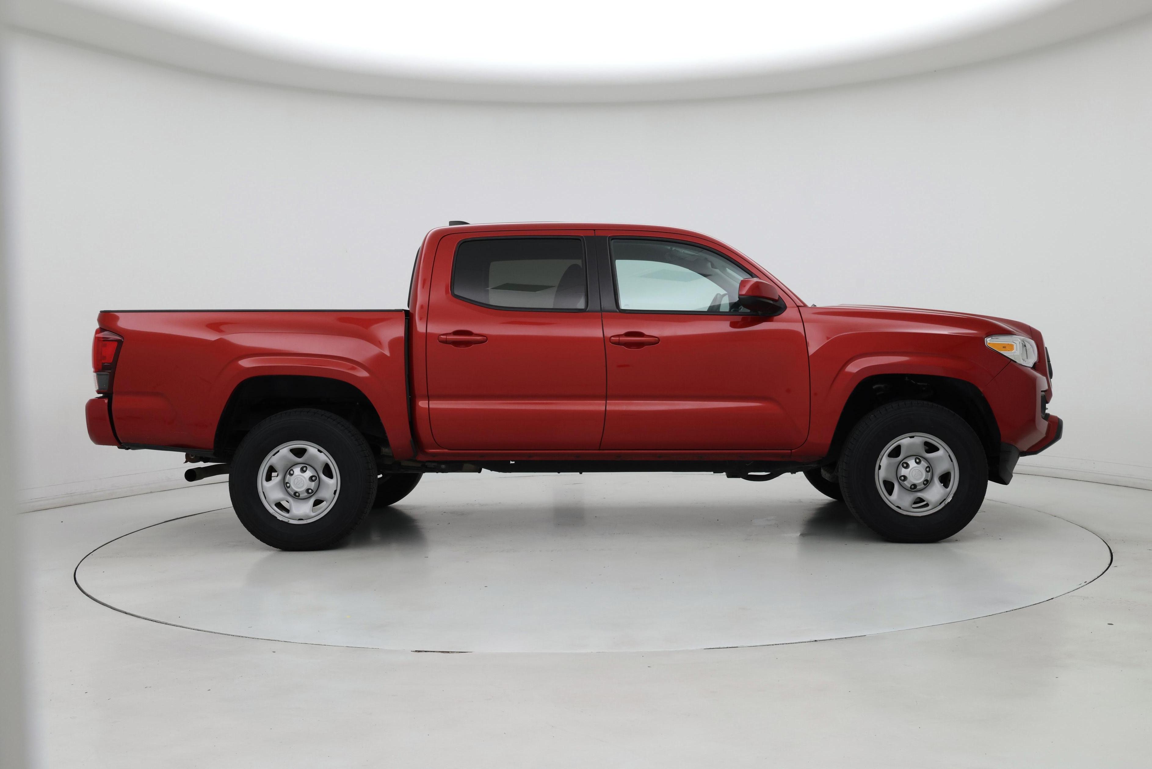 Thumbnail: 2022 Toyota Tacoma - 7