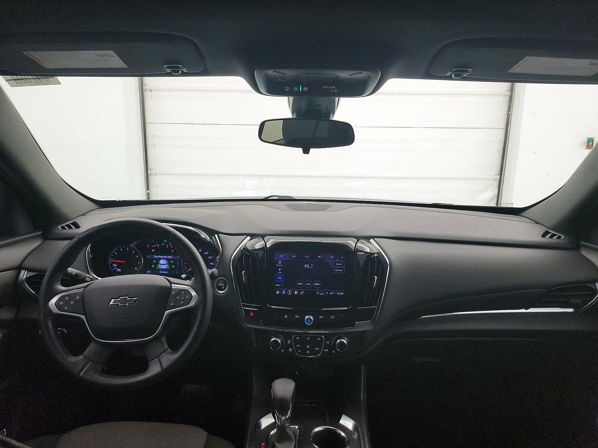 Thumbnail: 2023 Chevrolet Traverse - 9