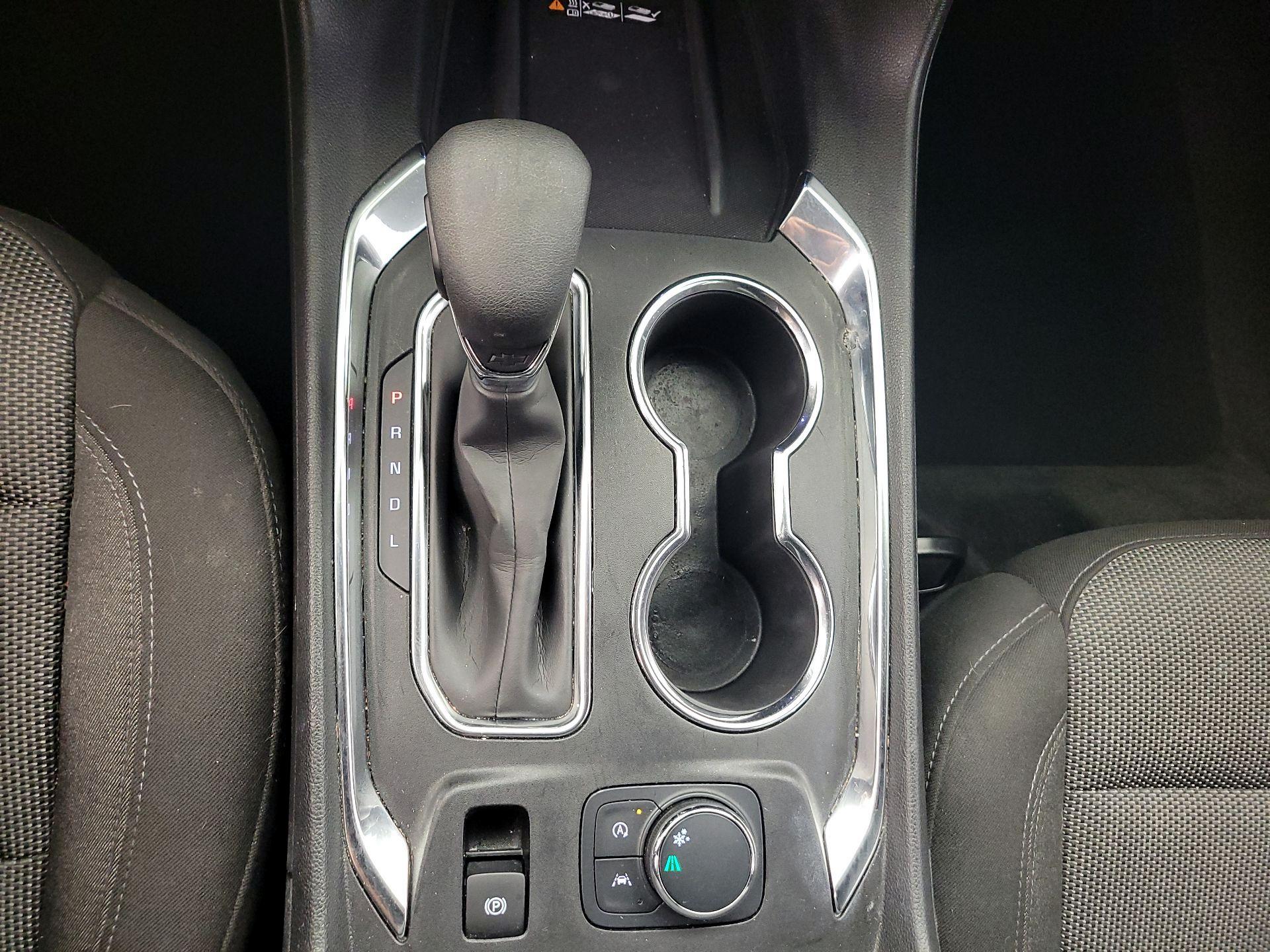 Thumbnail: 2023 Chevrolet Traverse - 17