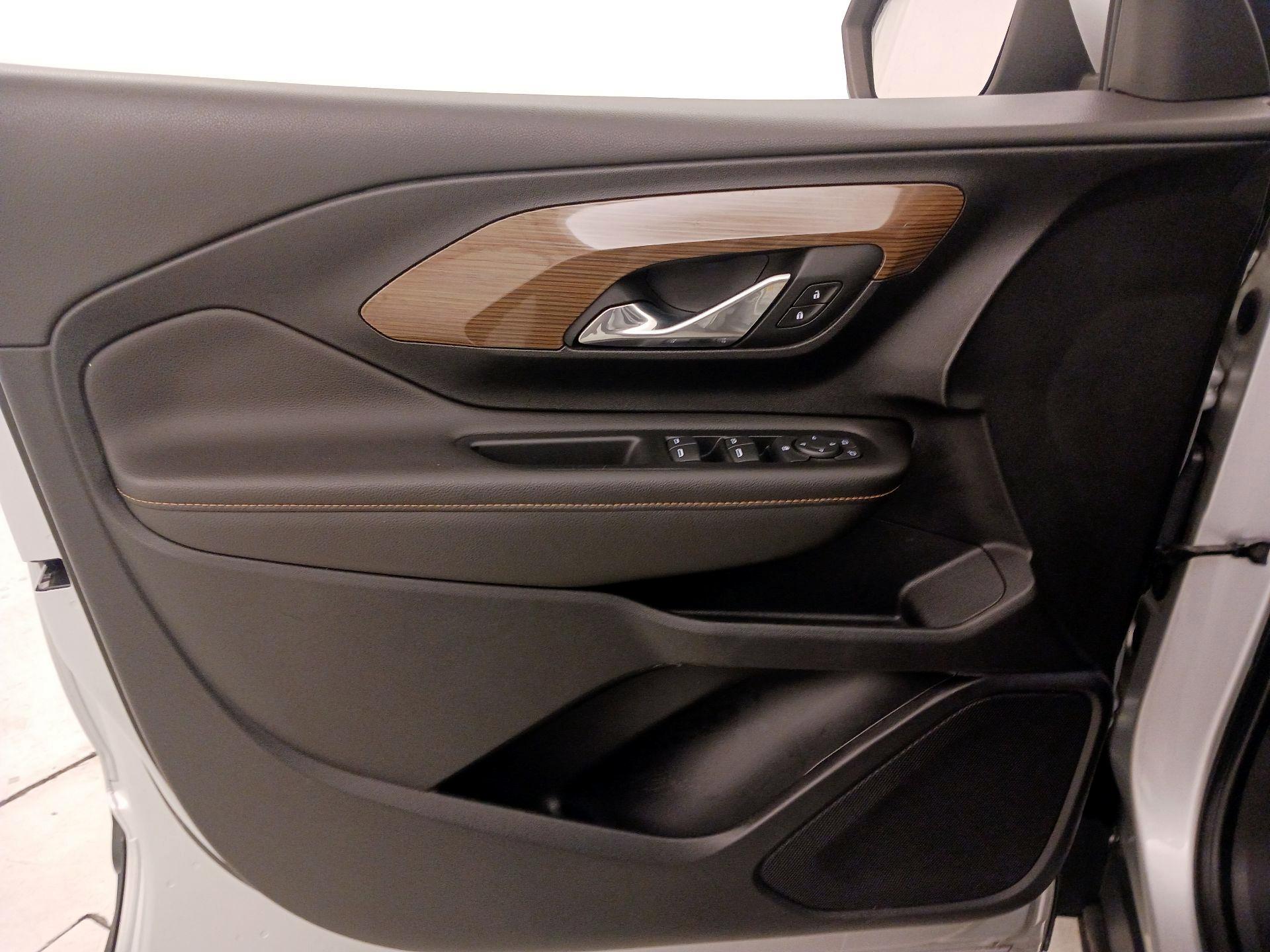 Thumbnail: 2020 GMC Terrain - 12