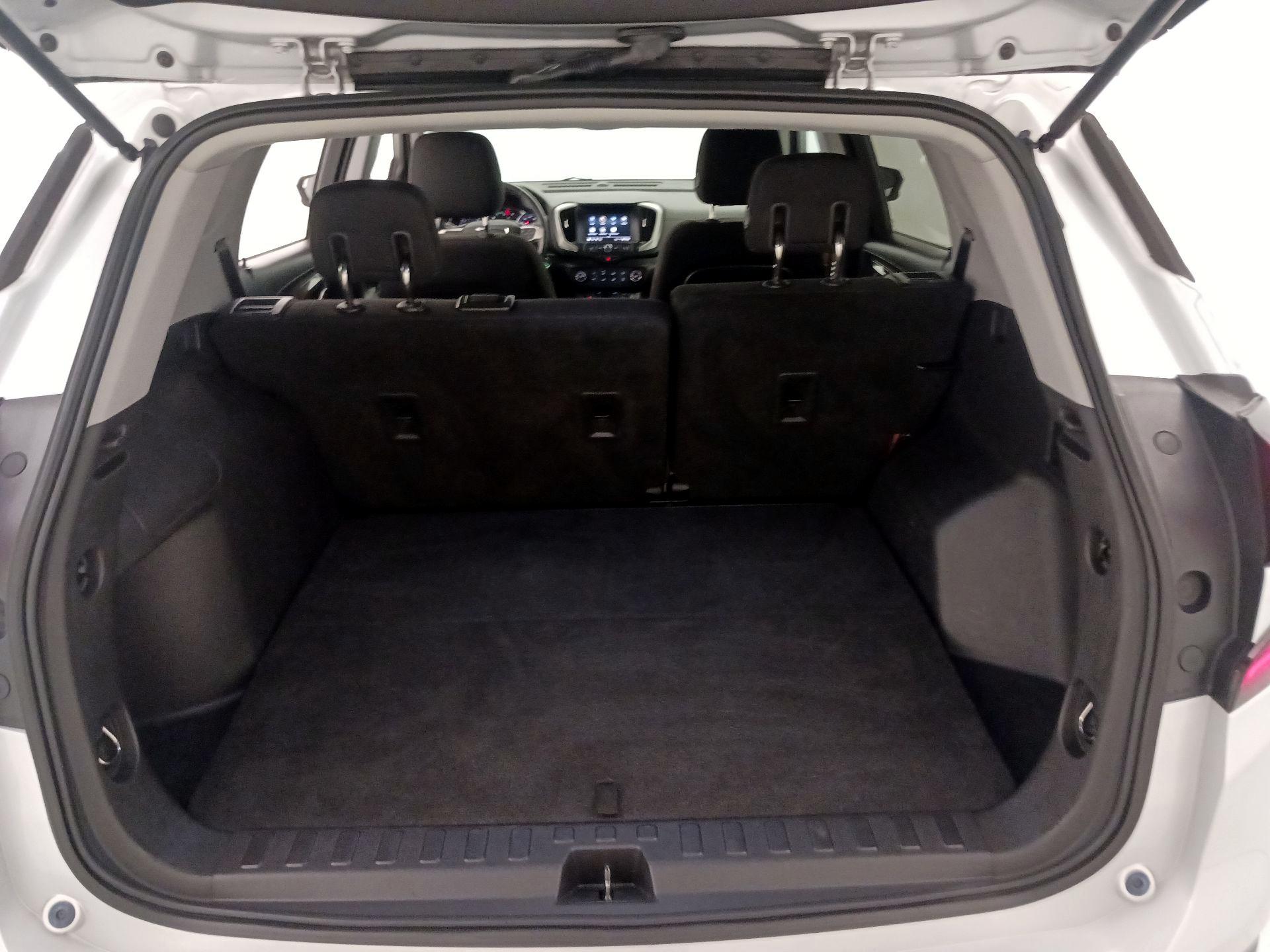 Thumbnail: 2020 GMC Terrain - 20