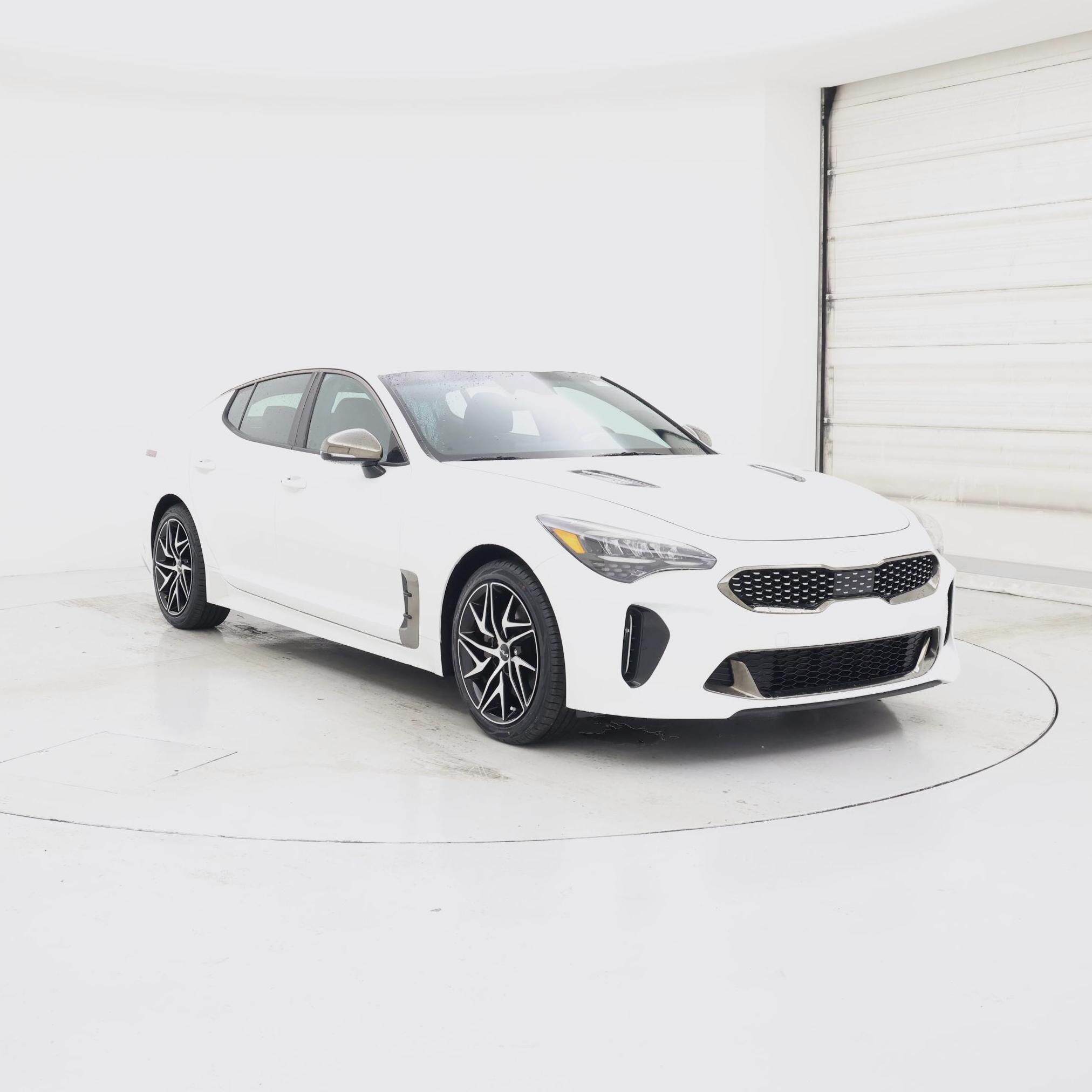 White 2022 Kia Stinger Sedan Rear-Wheel Drive Automatic