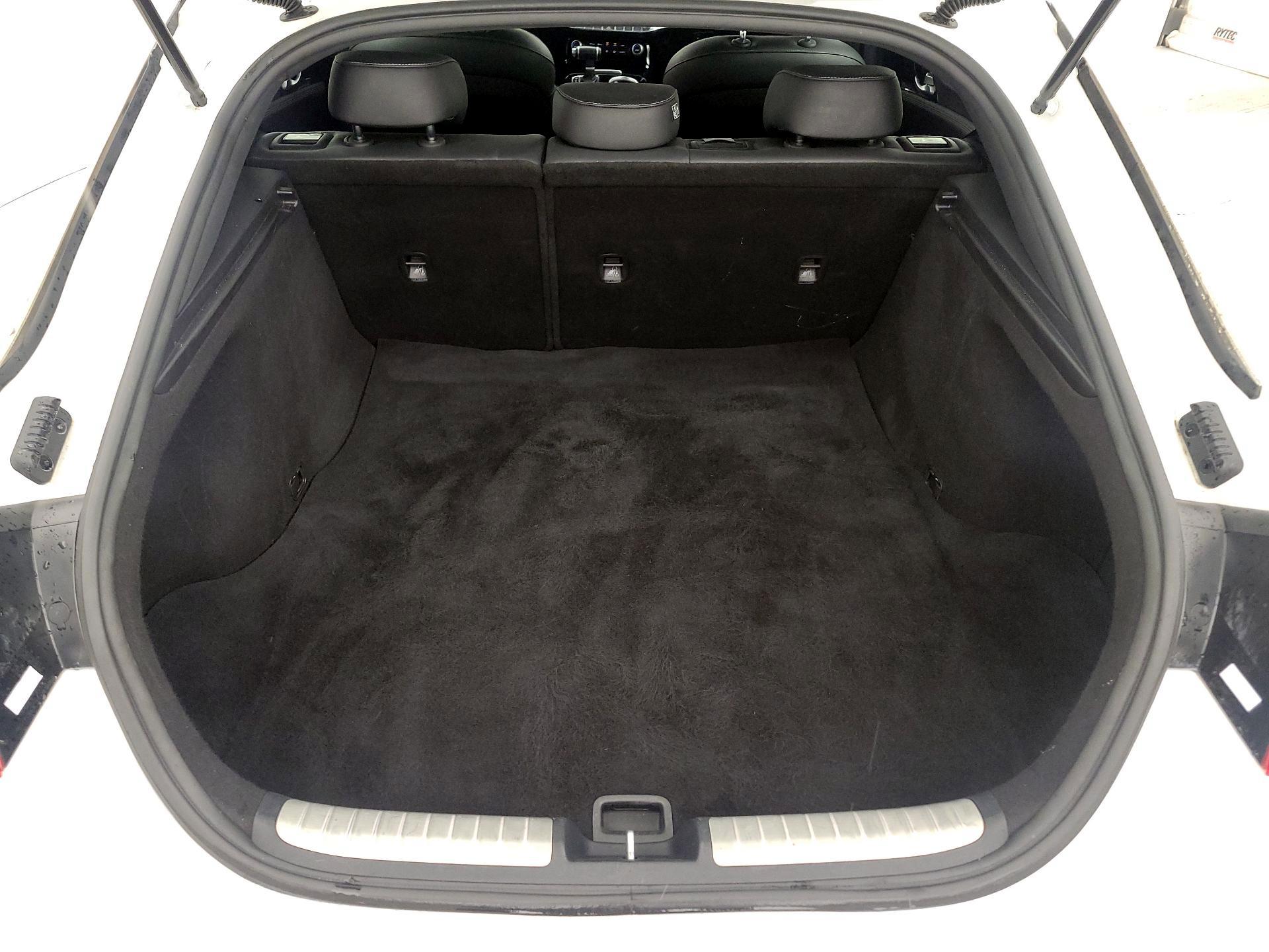 Thumbnail: 2022 Kia Stinger - 20