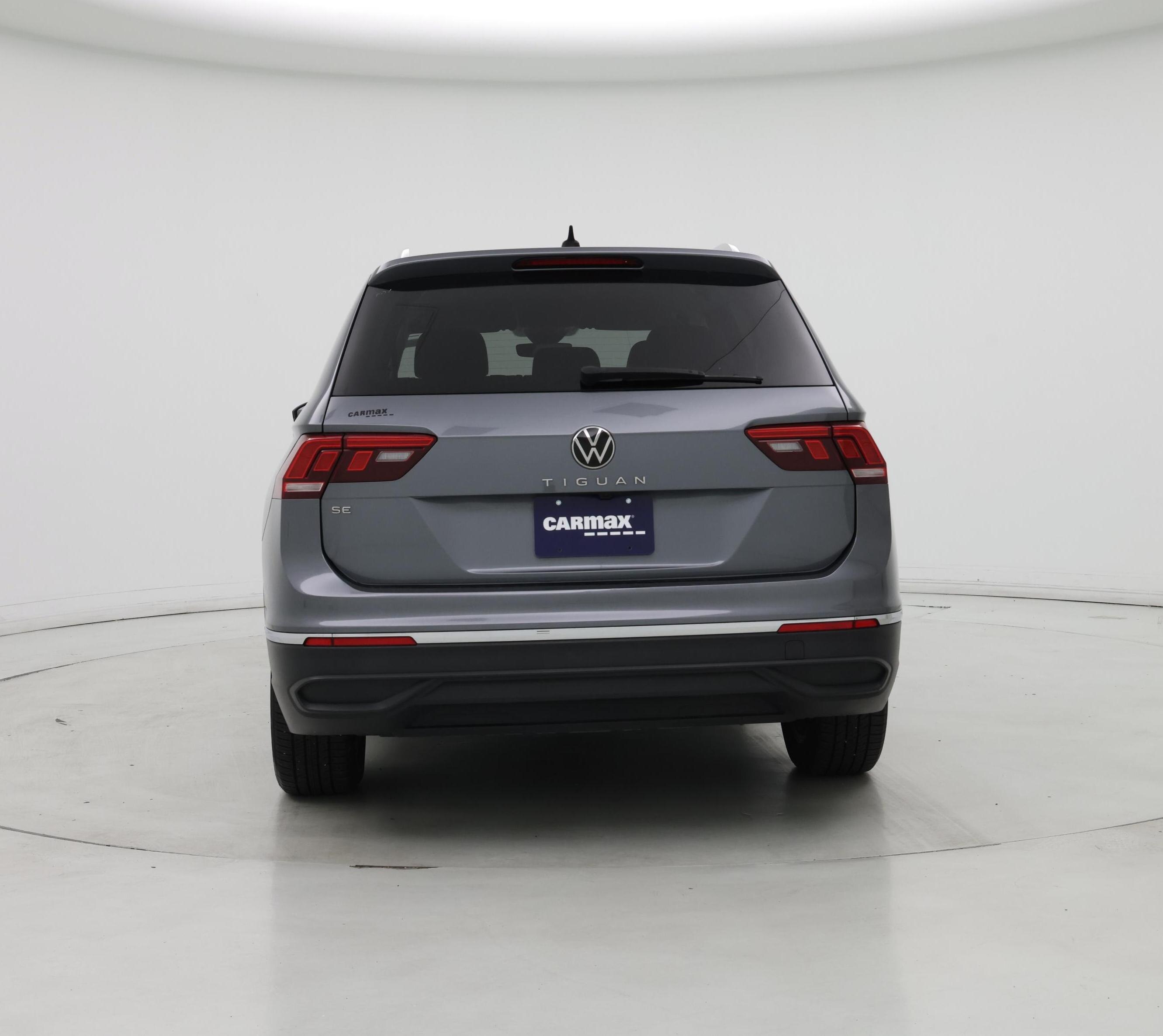 Thumbnail: 2023 Volkswagen Tiguan - 6